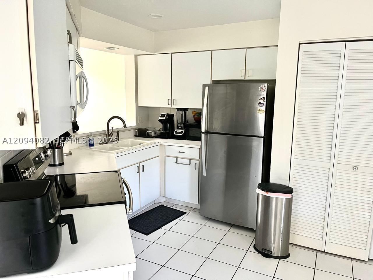 Real estate property located at 9100 Boca Gardens Pkwy B, Palm Beach, Boca Gardens 3, Boca Raton, FL