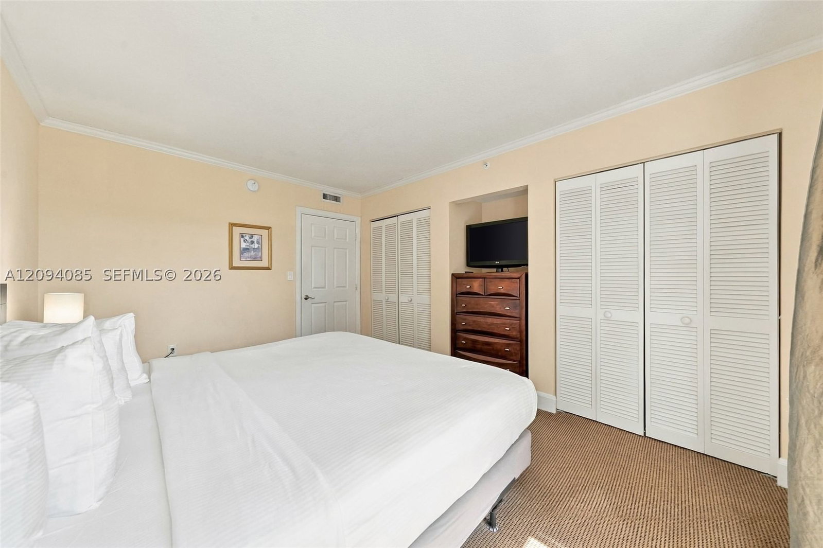Real estate property located at 2951 Bayshore Dr #512, Miami-dade, The Mutiny Condo, Miami, FL