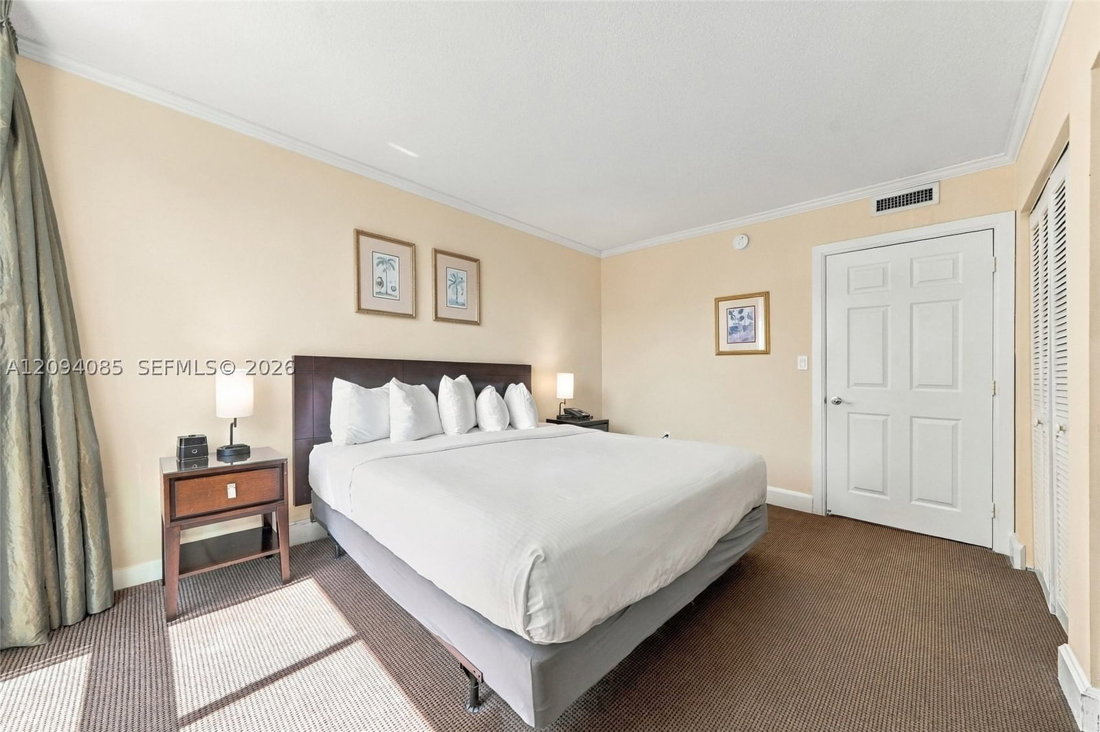 Real estate property located at 2951 Bayshore Dr #512, Miami-dade, The Mutiny Condo, Miami, FL