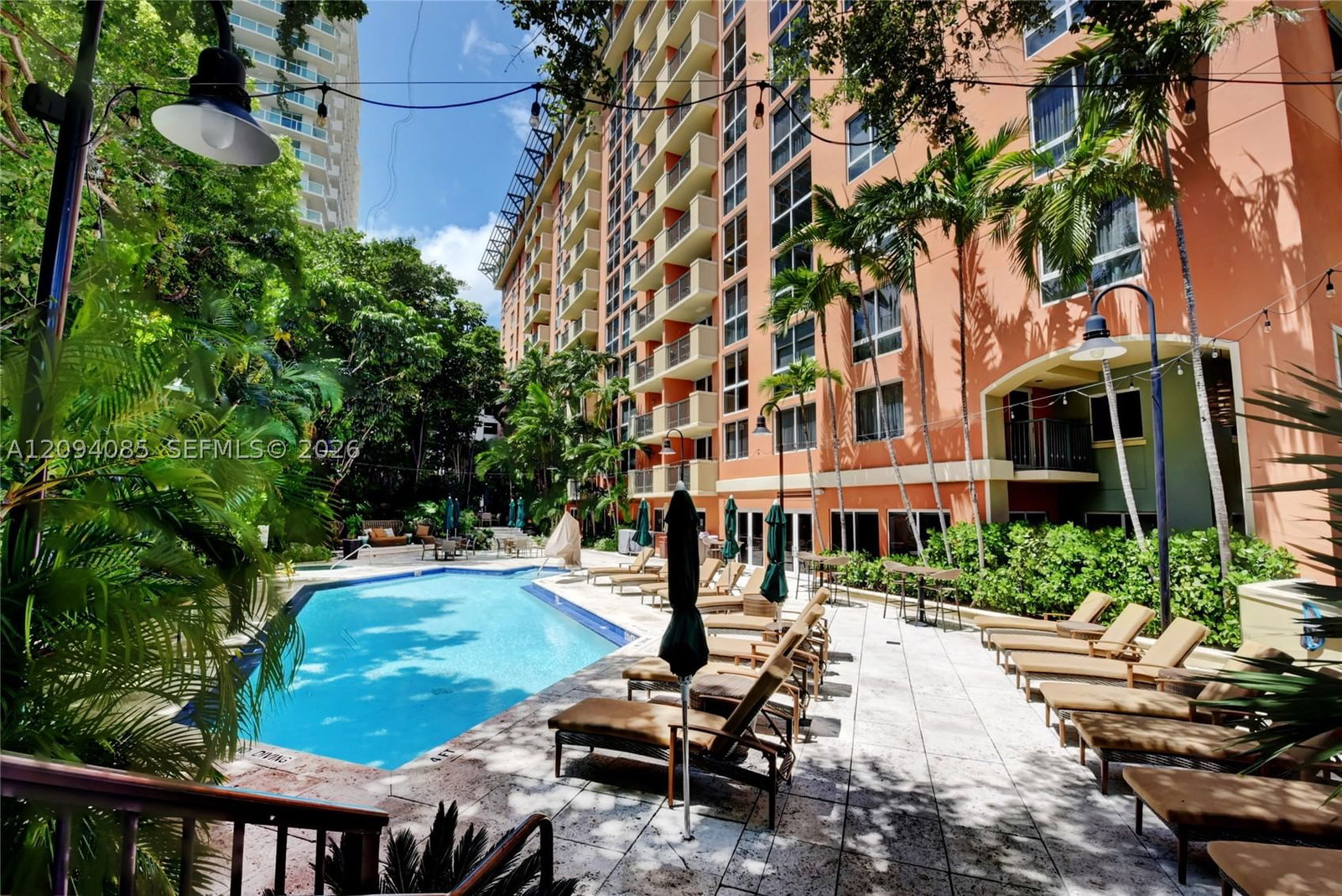 Real estate property located at 2951 Bayshore Dr #512, Miami-dade, The Mutiny Condo, Miami, FL