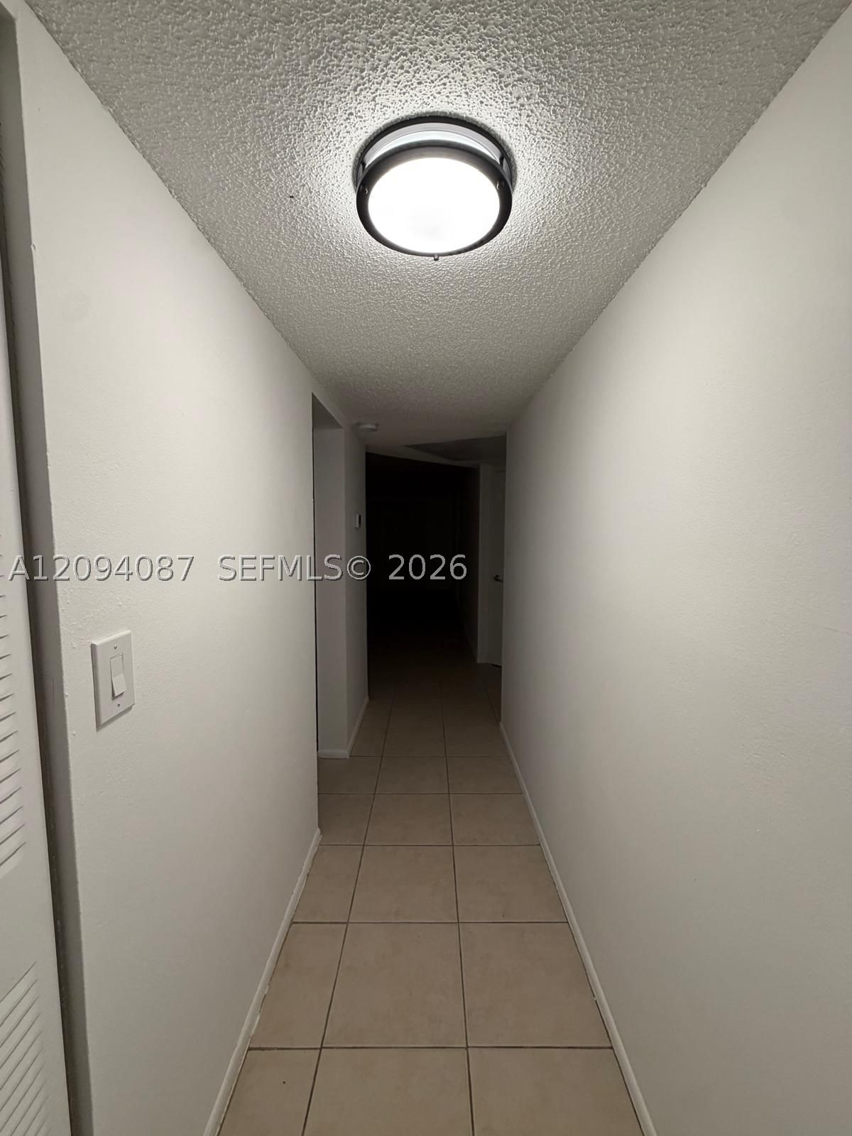 Real estate property located at 7825 Fairview Dr #202, Broward, Versailles Gardens Condo, Tamarac, FL