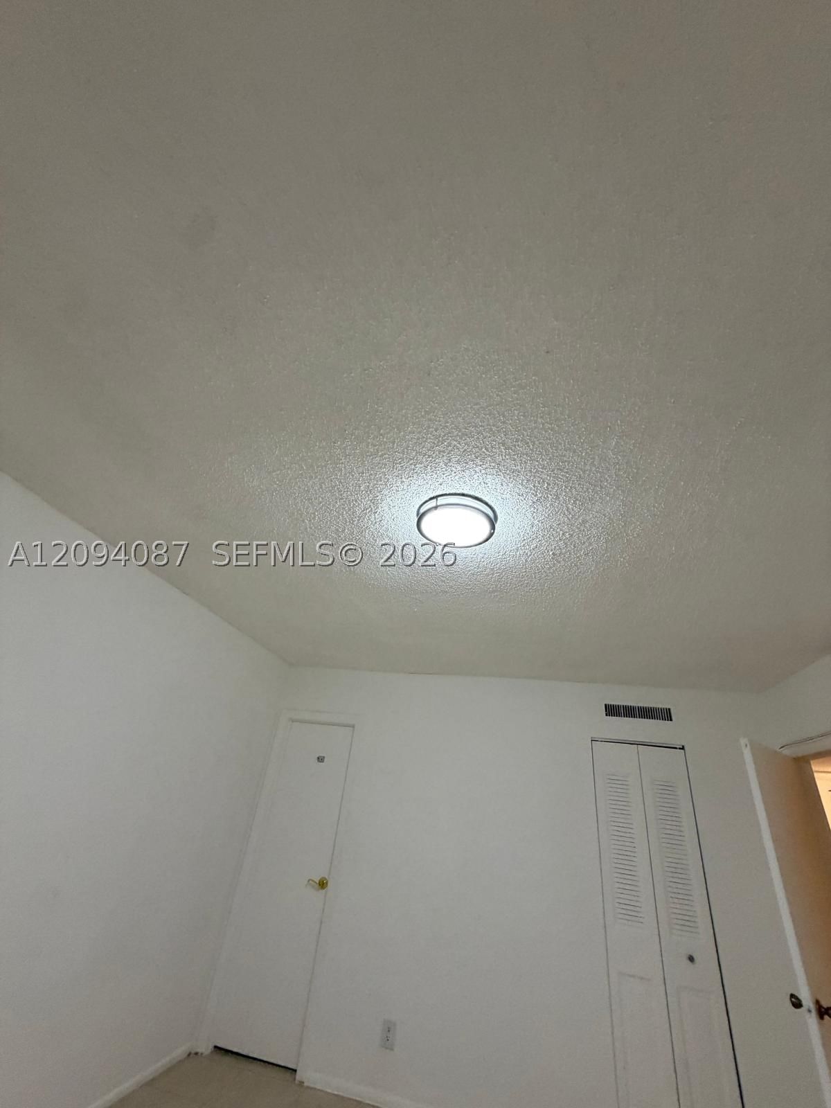 Real estate property located at 7825 Fairview Dr #202, Broward, Versailles Gardens Condo, Tamarac, FL