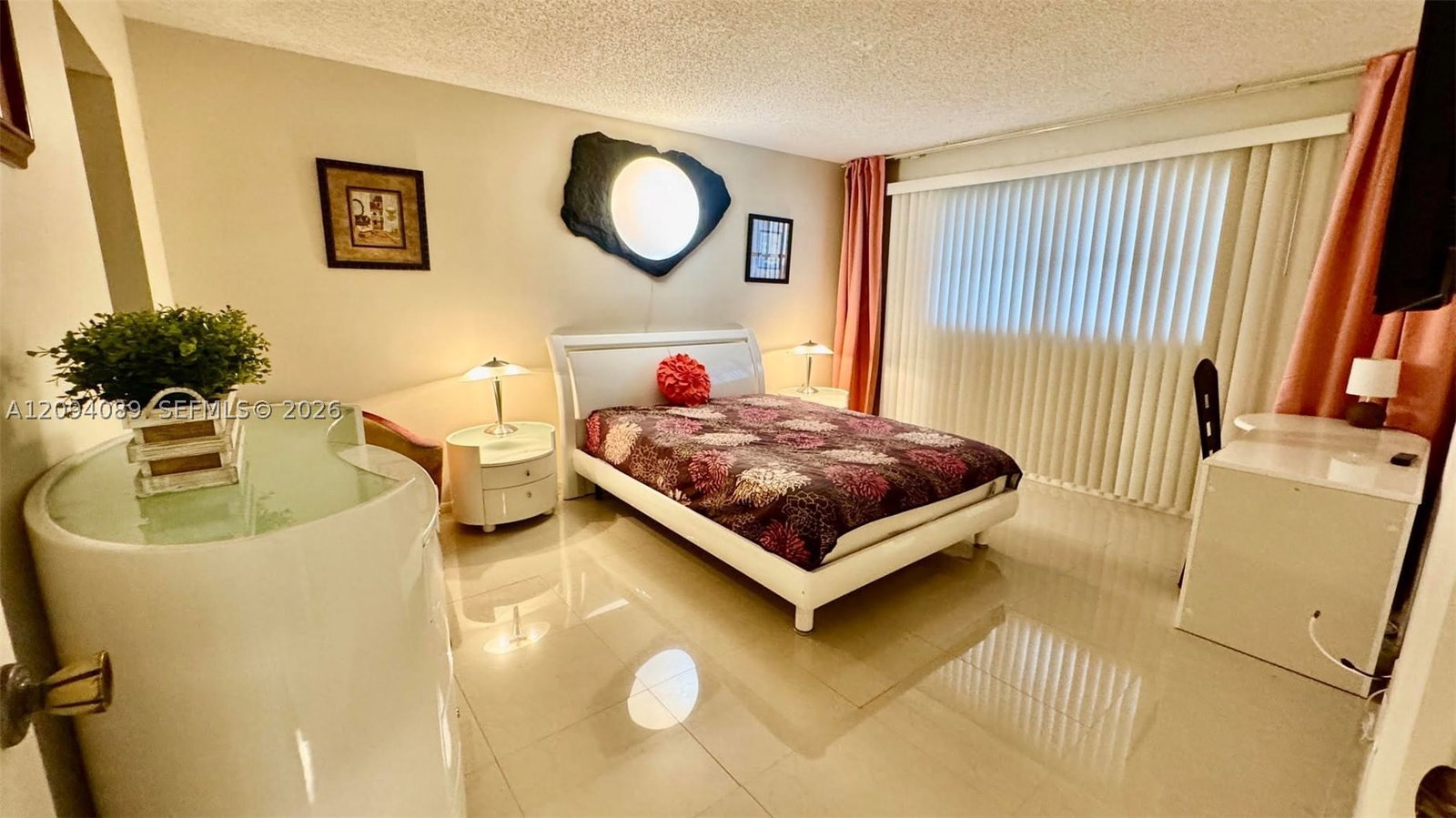 Real estate property located at 410 2nd St #219, Broward, Fourth Gulfstream Garden, Hallandale Beach, FL
