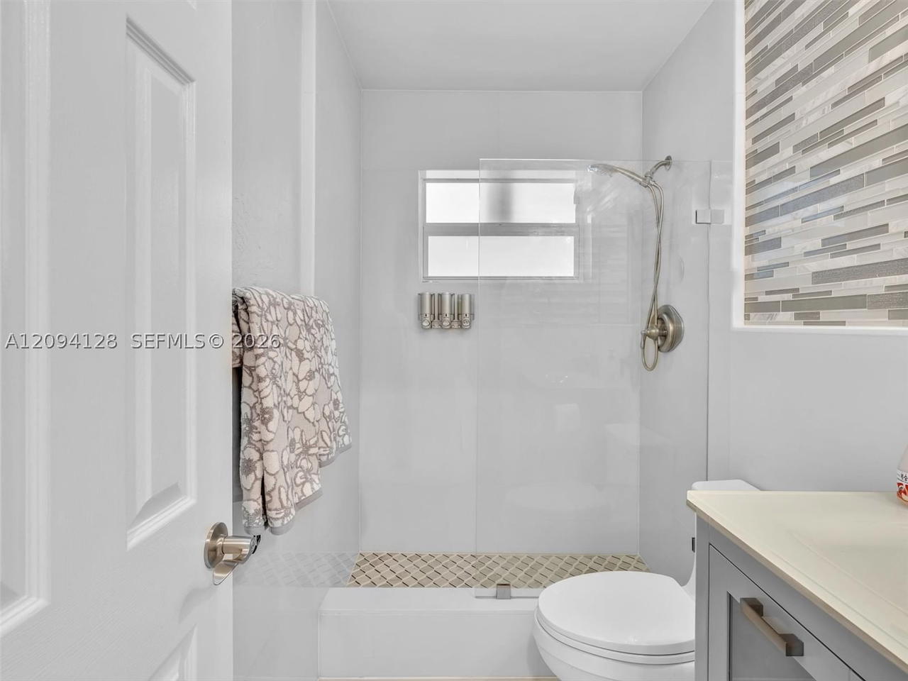 Real estate property located at 5121 30th Ter, Broward, Pompano Waterway Estates, Lighthouse Point, FL
