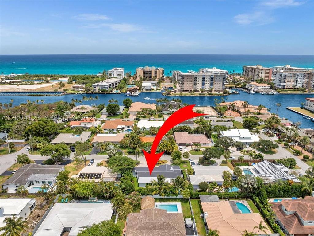 Real estate property located at 5121 30th Ter, Broward, Pompano Waterway Estates, Lighthouse Point, FL