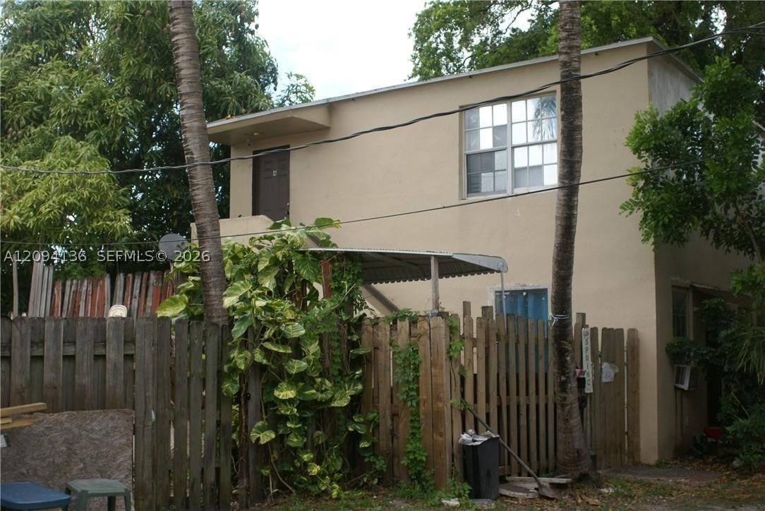 Real estate property located at 1111 22nd Ave, Broward, Hollywood Terr No 2, Hollywood, FL