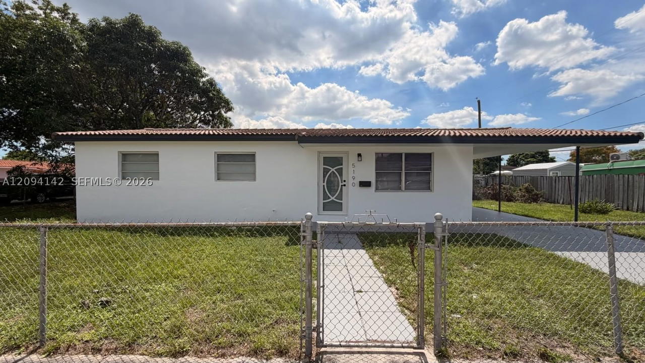 Real estate property located at 5190 8th Ln, Miami-dade, Ingleside Park 1st Addn, Hialeah, FL