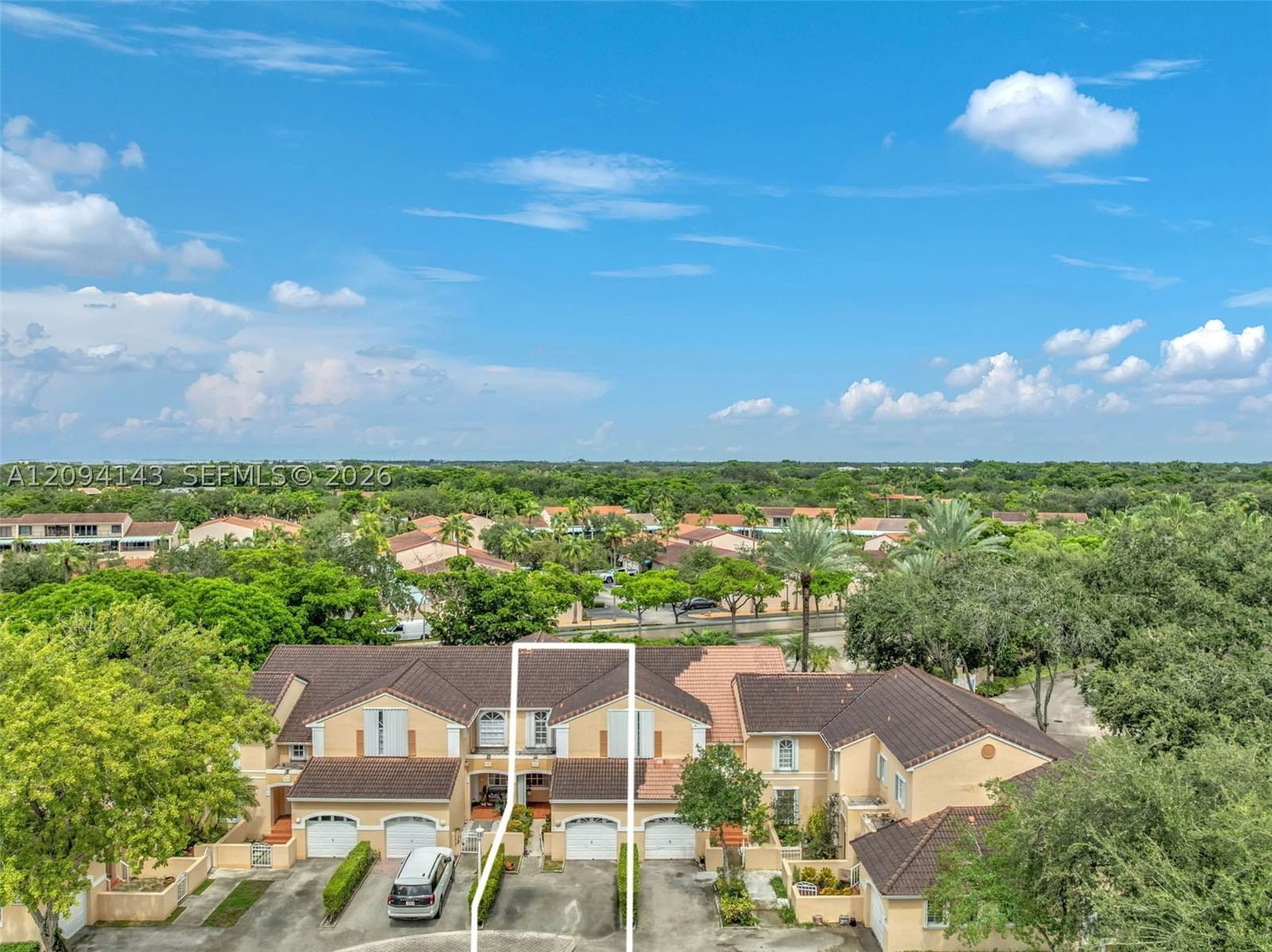 Real estate property located at 14611 Balgowan Rd #103-1, Miami-dade, Regatta Pointe Condo, Miami Lakes, FL