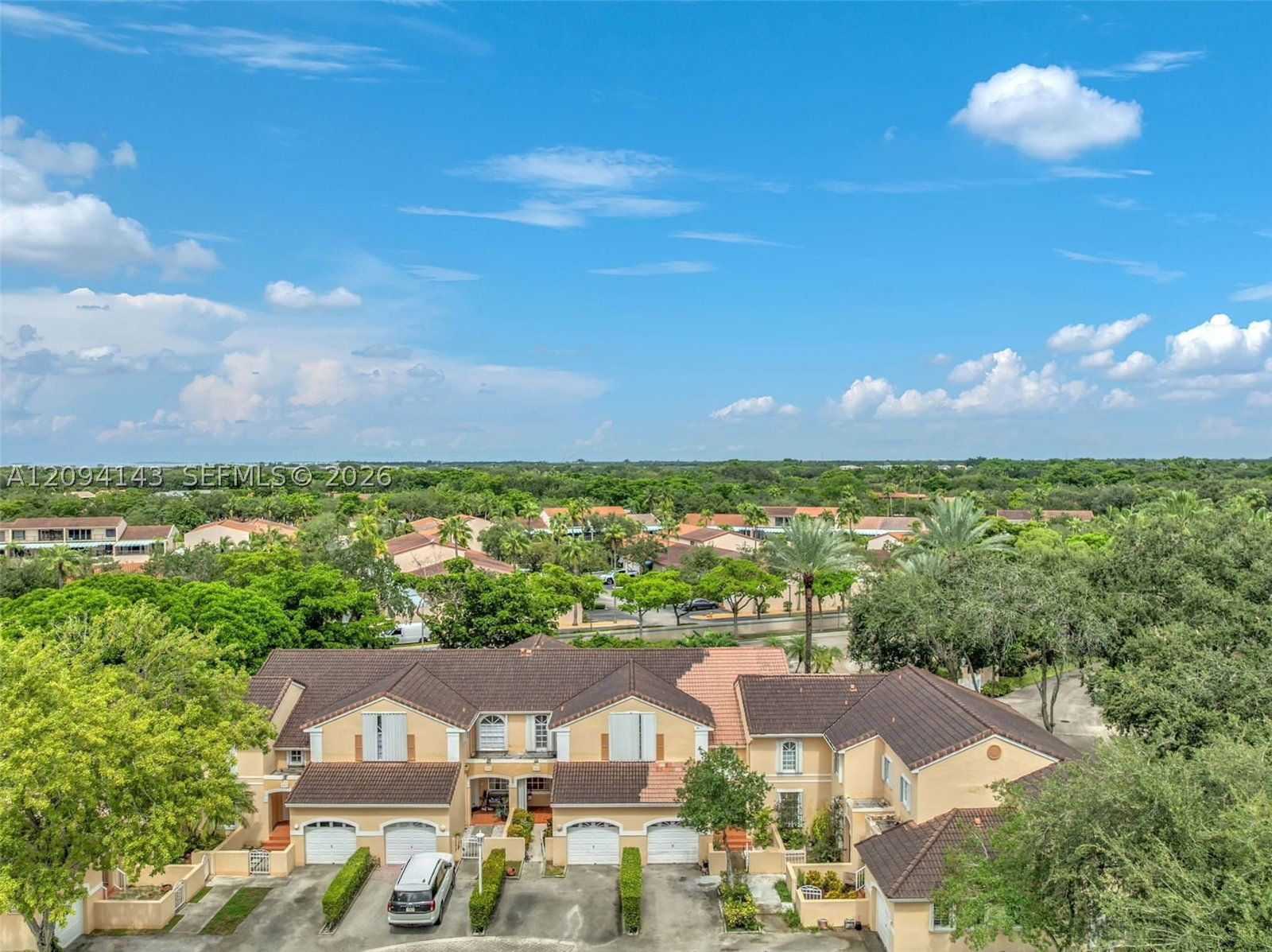 Real estate property located at 14611 Balgowan Rd #103-1, Miami-dade, Regatta Pointe Condo, Miami Lakes, FL