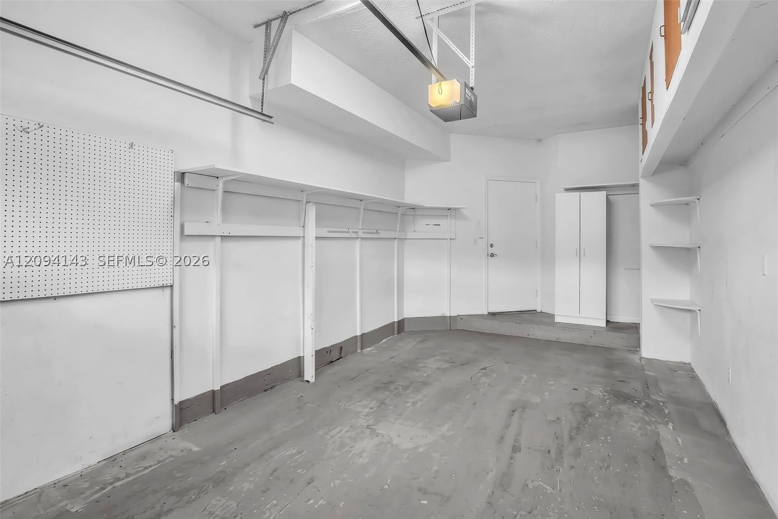 Real estate property located at 14611 Balgowan Rd #103-1, Miami-dade, Regatta Pointe Condo, Miami Lakes, FL