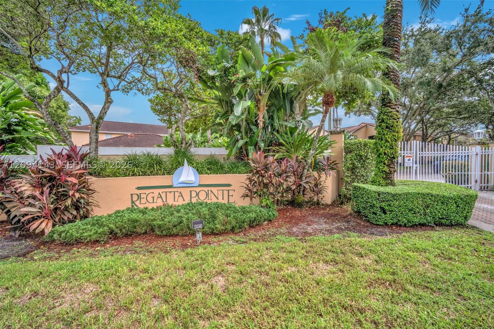 Real estate property located at 14611 Balgowan Rd #103-1, Miami-dade, Regatta Pointe Condo, Miami Lakes, FL