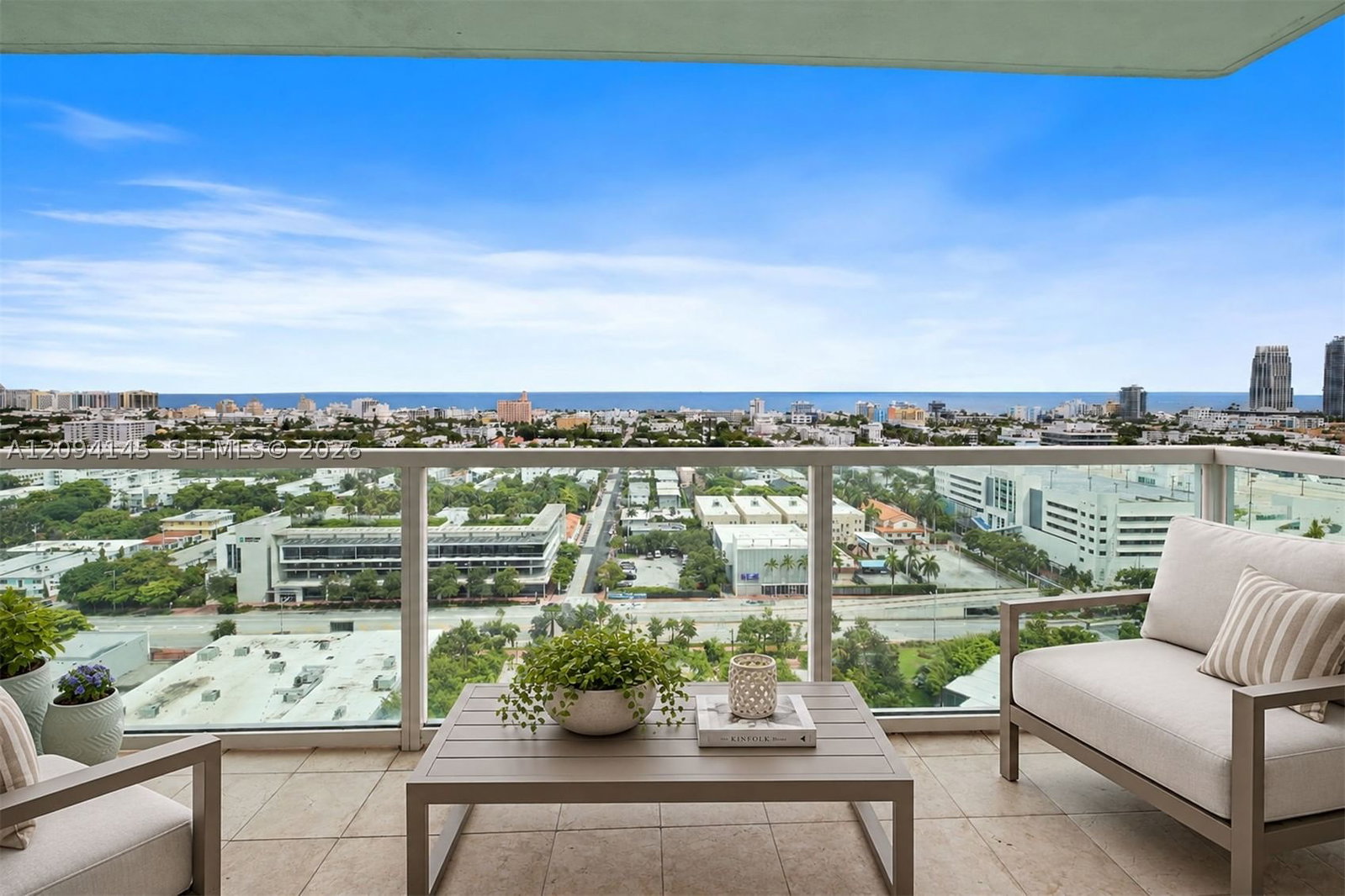Real estate property located at 650 West Ave #2206, Miami-dade, The Floridian Condo, Miami Beach, FL