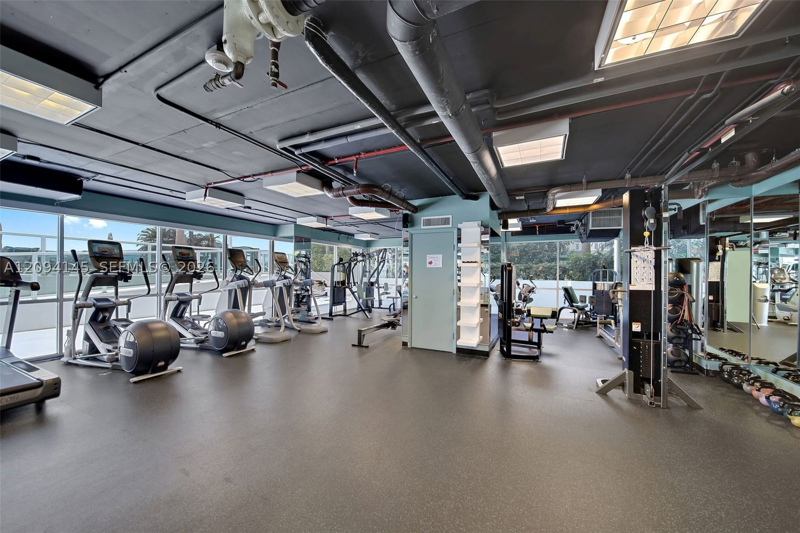 Real estate property located at 650 West Ave #2206, Miami-dade, The Floridian Condo, Miami Beach, FL