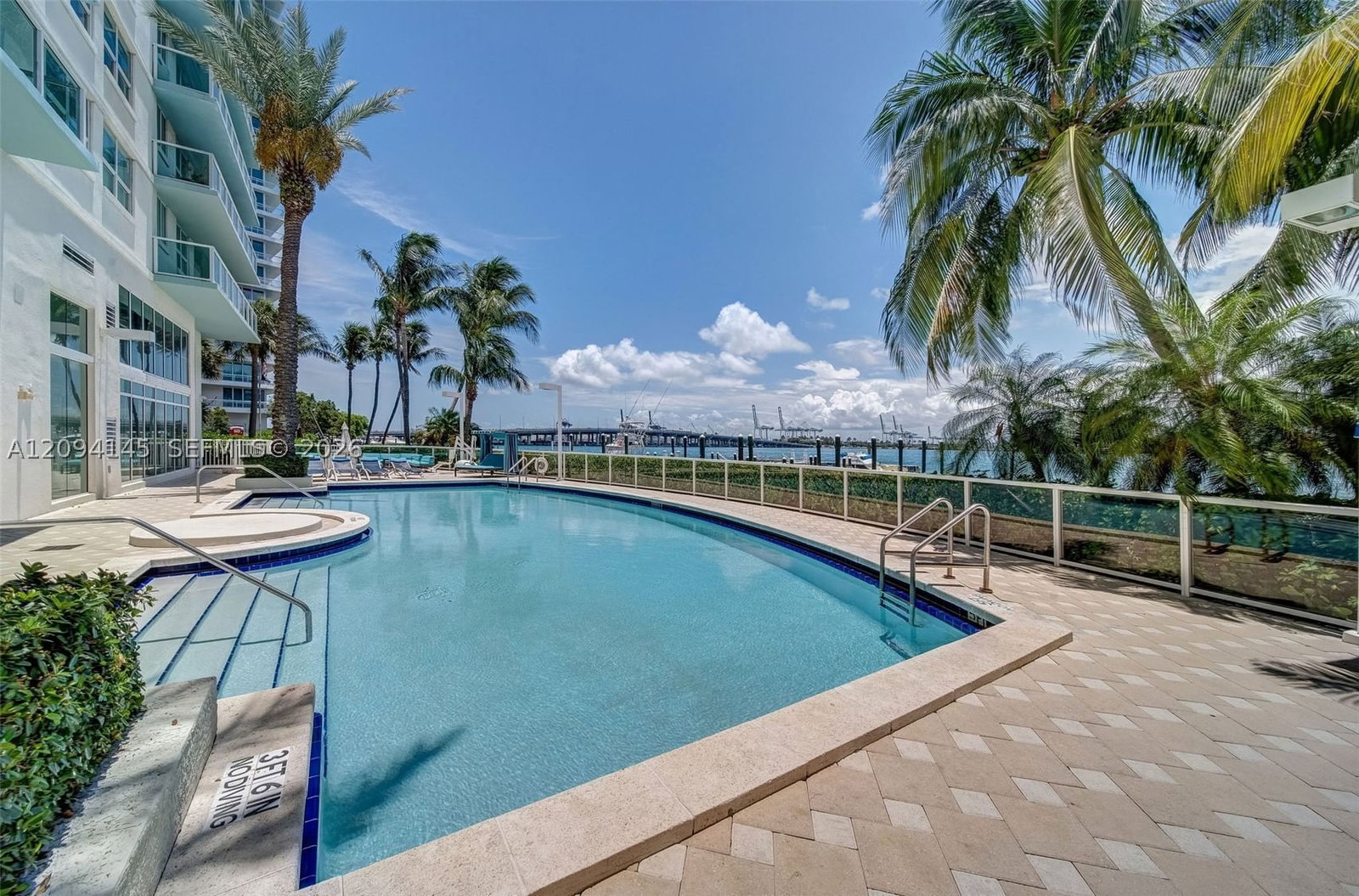 Real estate property located at 650 West Ave #2206, Miami-dade, The Floridian Condo, Miami Beach, FL