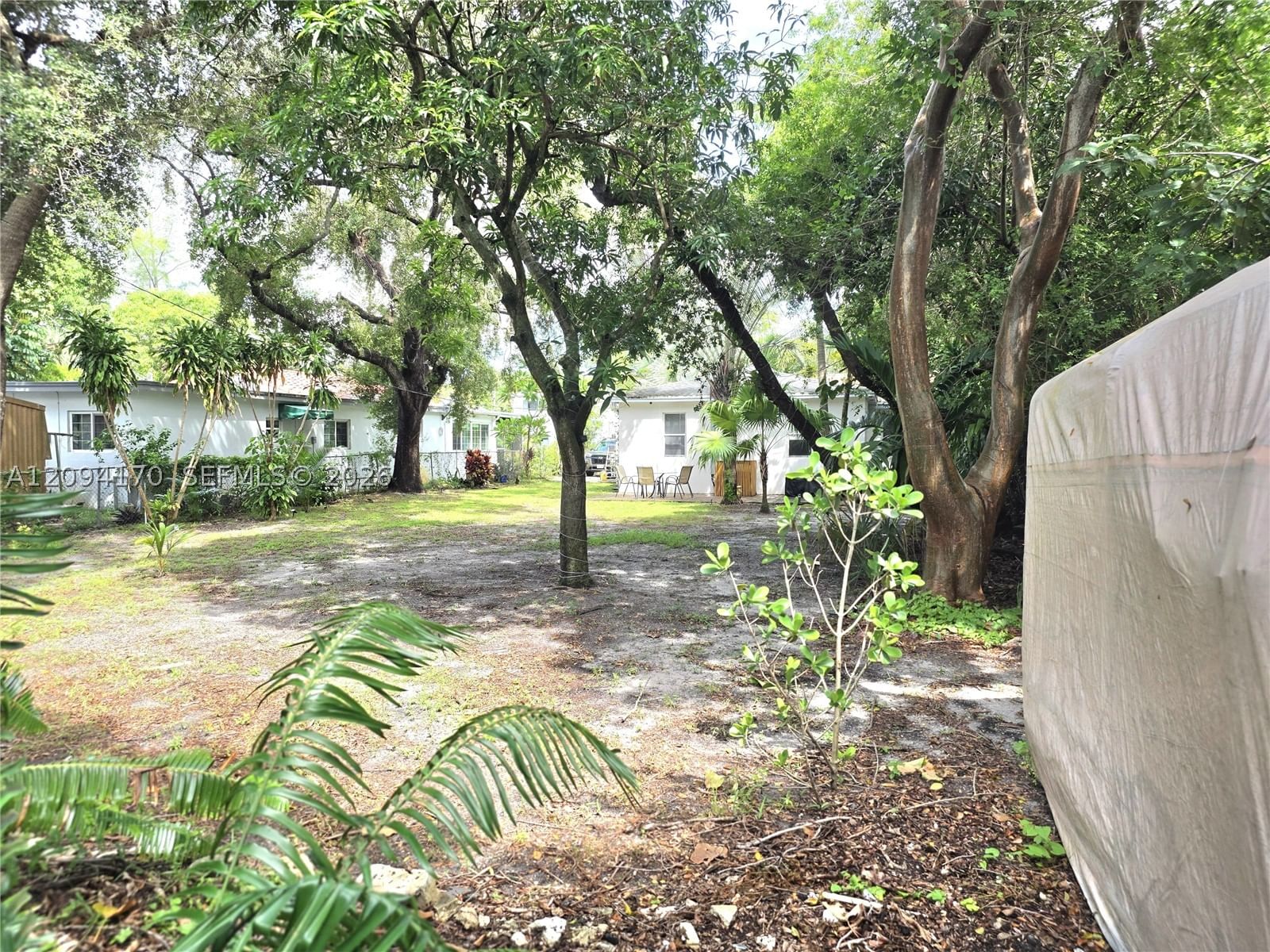 Real estate property located at 1220 128th St, Miami-dade, Hampshire Heath, North Miami, FL