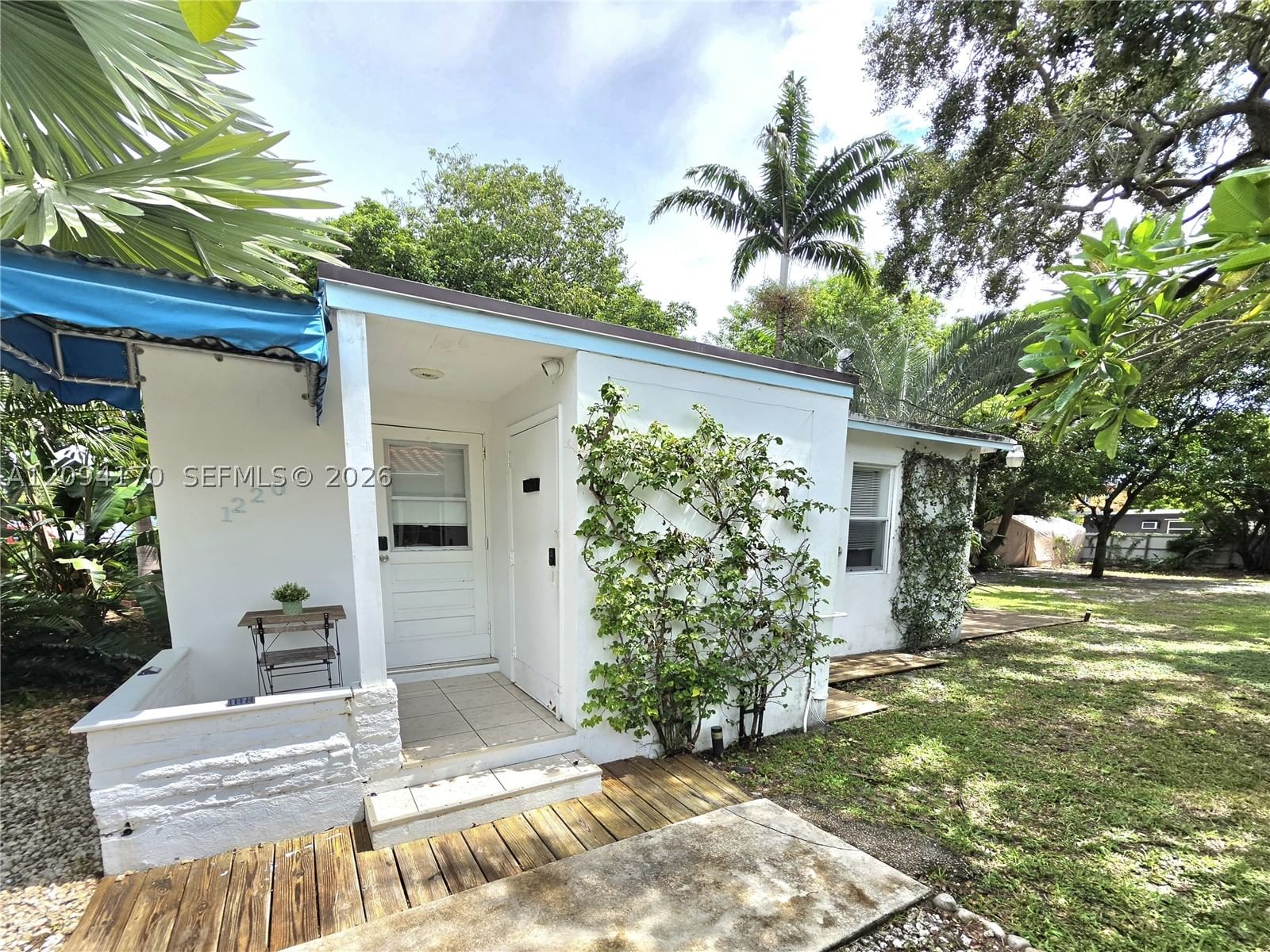 Real estate property located at 1220 128th St, Miami-dade, Hampshire Heath, North Miami, FL