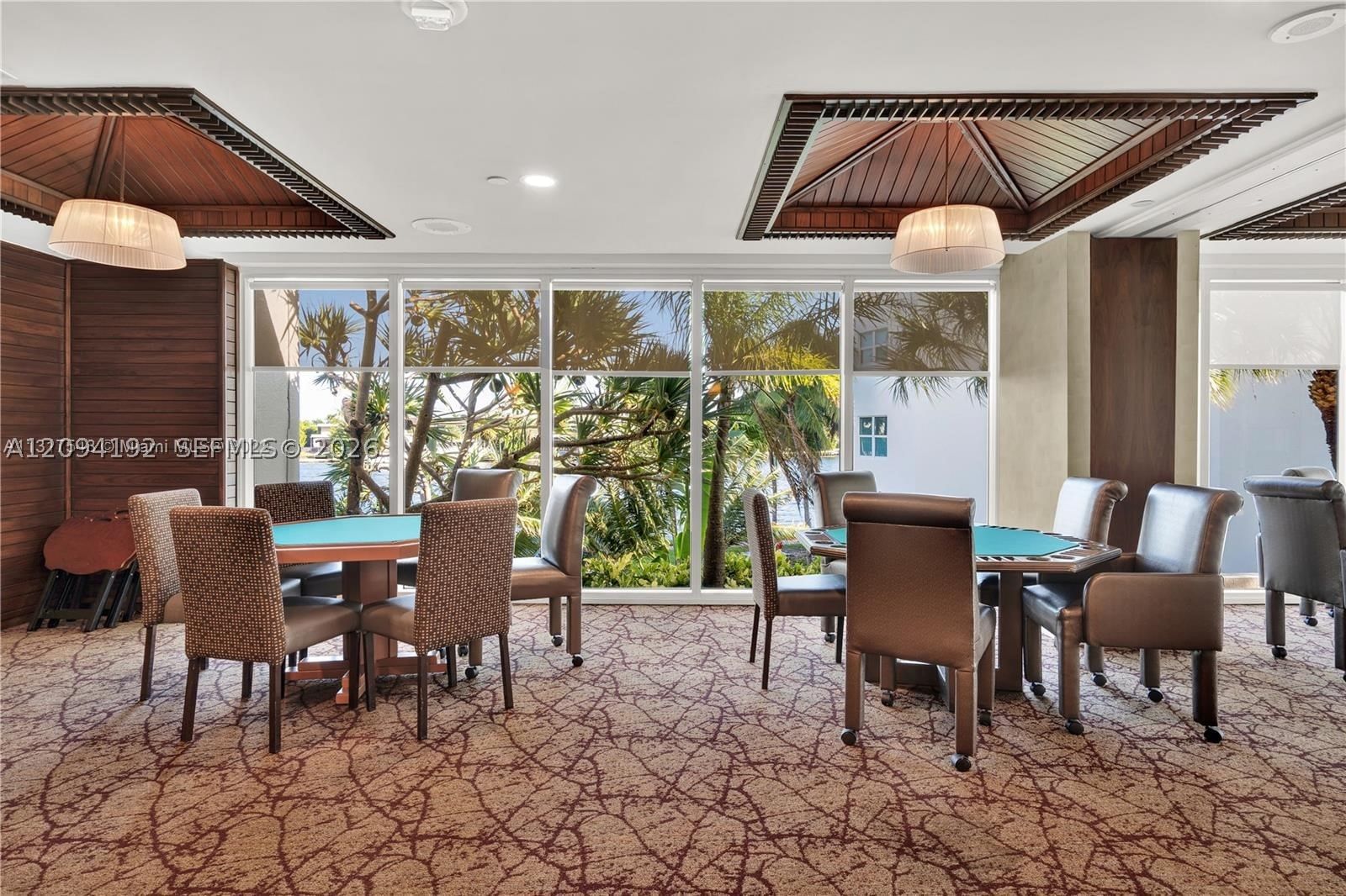 Real estate property located at 20281 Country Club Dr #305, Miami-dade, Hamptons West Condo, Aventura, FL