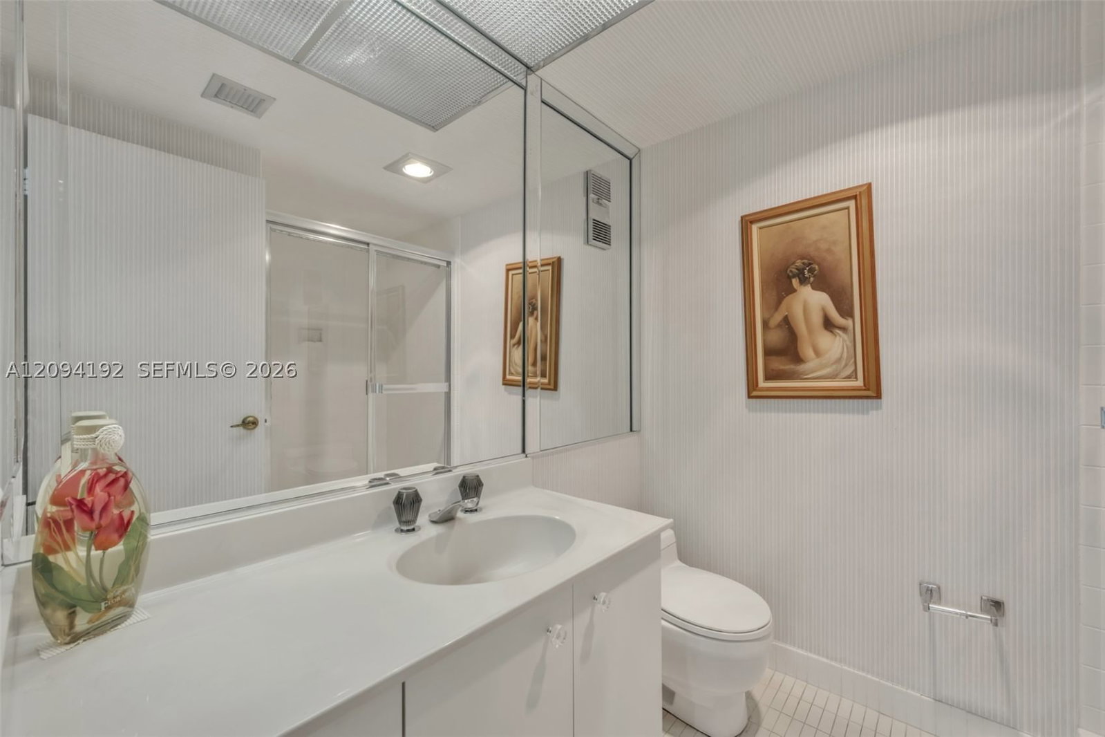 Real estate property located at 20281 Country Club Dr #305, Miami-dade, Hamptons West Condo, Aventura, FL