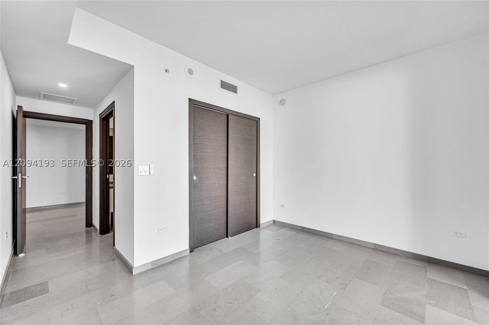 Real estate property located at 88 7th St #806, Miami-dade, Rise Condo, Miami, FL