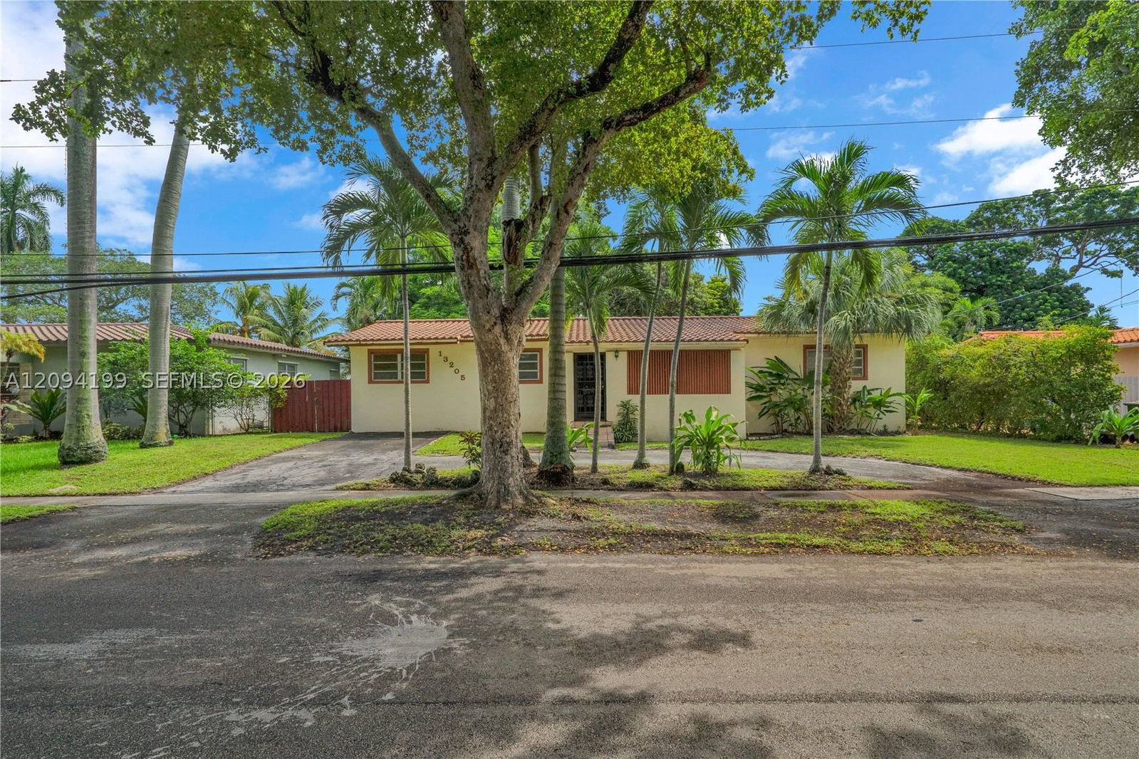 Real estate property located at 13205 2nd Ave, Miami-dade, Breezeswept Estates 2nd A, North Miami, FL