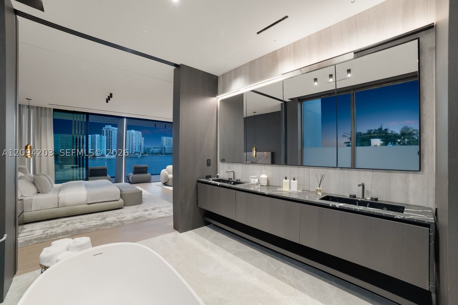 Real estate property located at 217 Rivo Alto Dr, Miami-dade, Rivo Alto Amd, Miami Beach, FL
