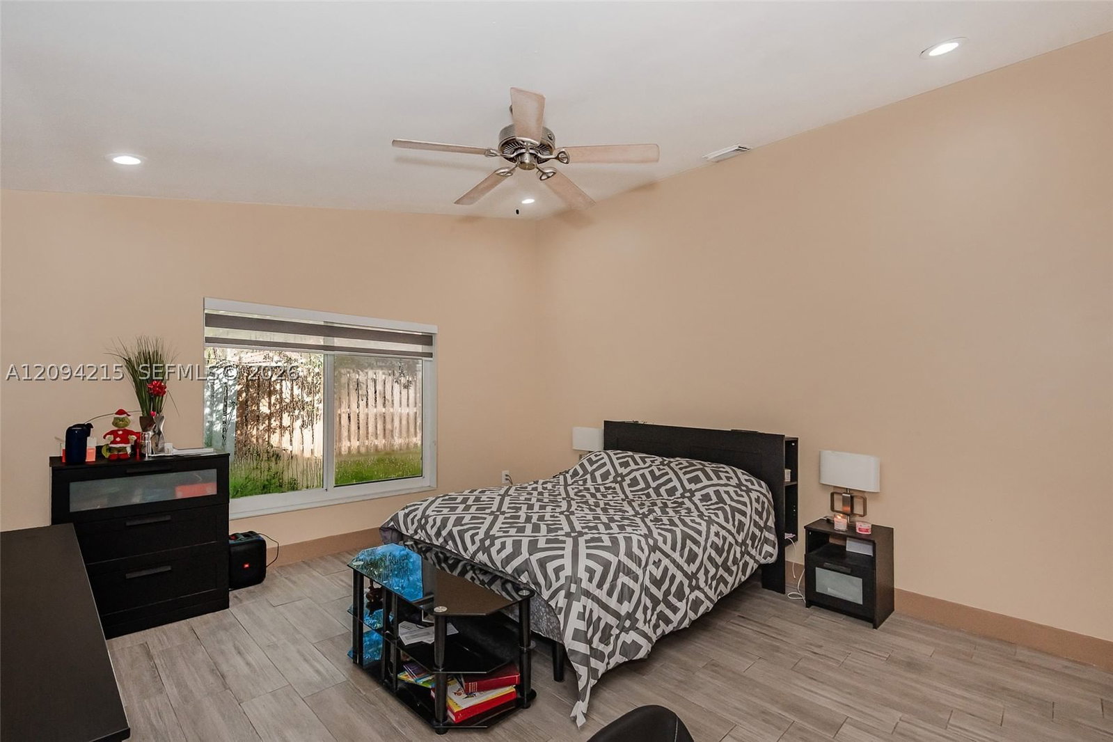Real estate property located at 12519 10th Ct, Broward, Savannah Plat 4, Sunrise, FL
