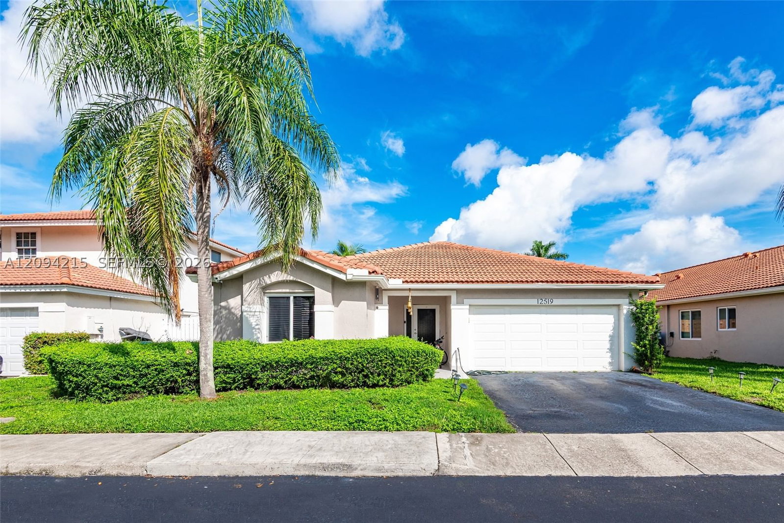 Real estate property located at 12519 10th Ct, Broward, Savannah Plat 4, Sunrise, FL