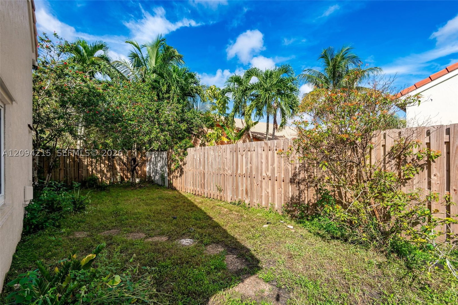 Real estate property located at 12519 10th Ct, Broward, Savannah Plat 4, Sunrise, FL