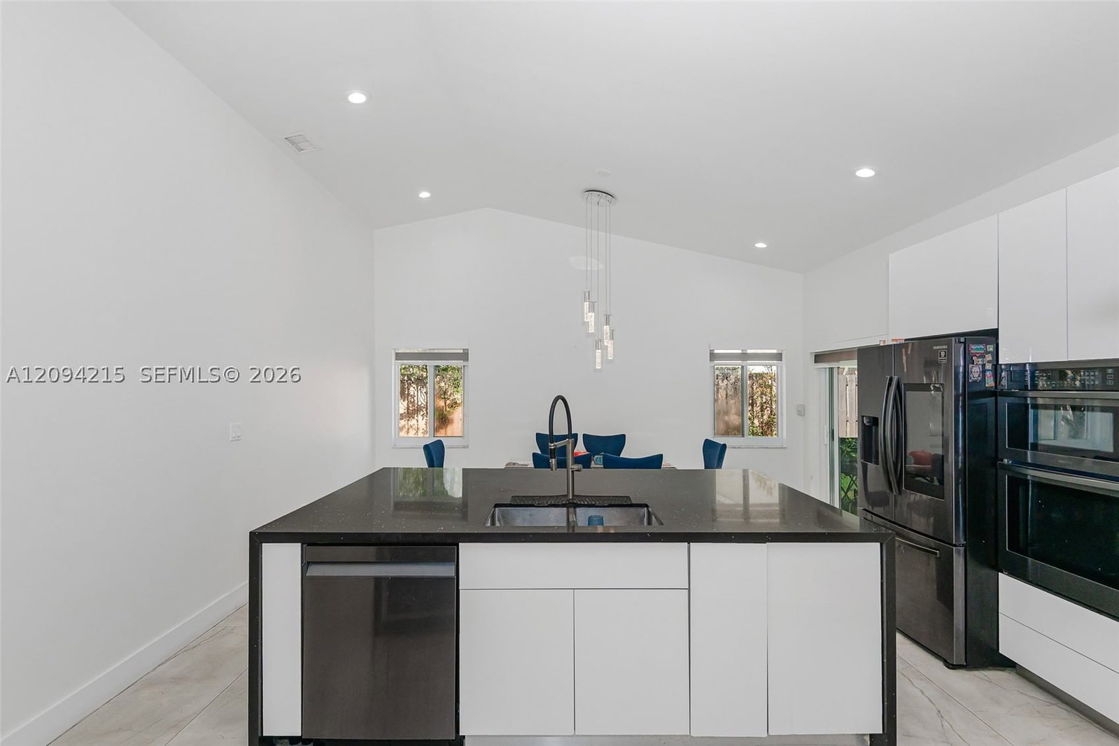 Real estate property located at 12519 10th Ct, Broward, Savannah Plat 4, Sunrise, FL
