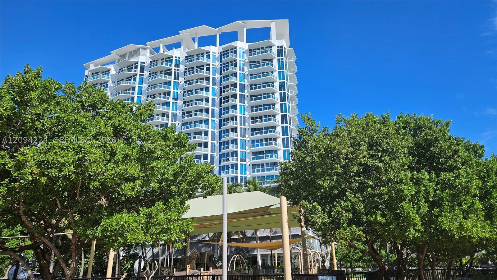 Real estate property located at 6515 Collins Ave #1403, Miami-dade, Bel-aire On The Ocean Con, Miami Beach, FL
