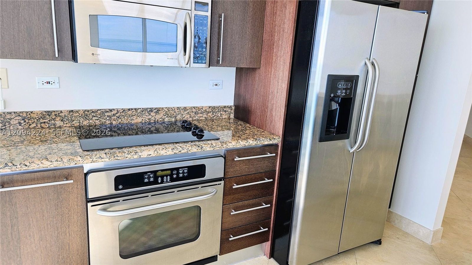 Real estate property located at 6515 Collins Ave #1403, Miami-dade, Bel-aire On The Ocean Con, Miami Beach, FL