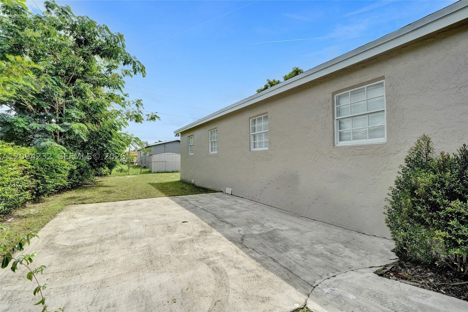 Real estate property located at 2910 25th St, Broward, Golden Ridge Add, Fort Lauderdale, FL