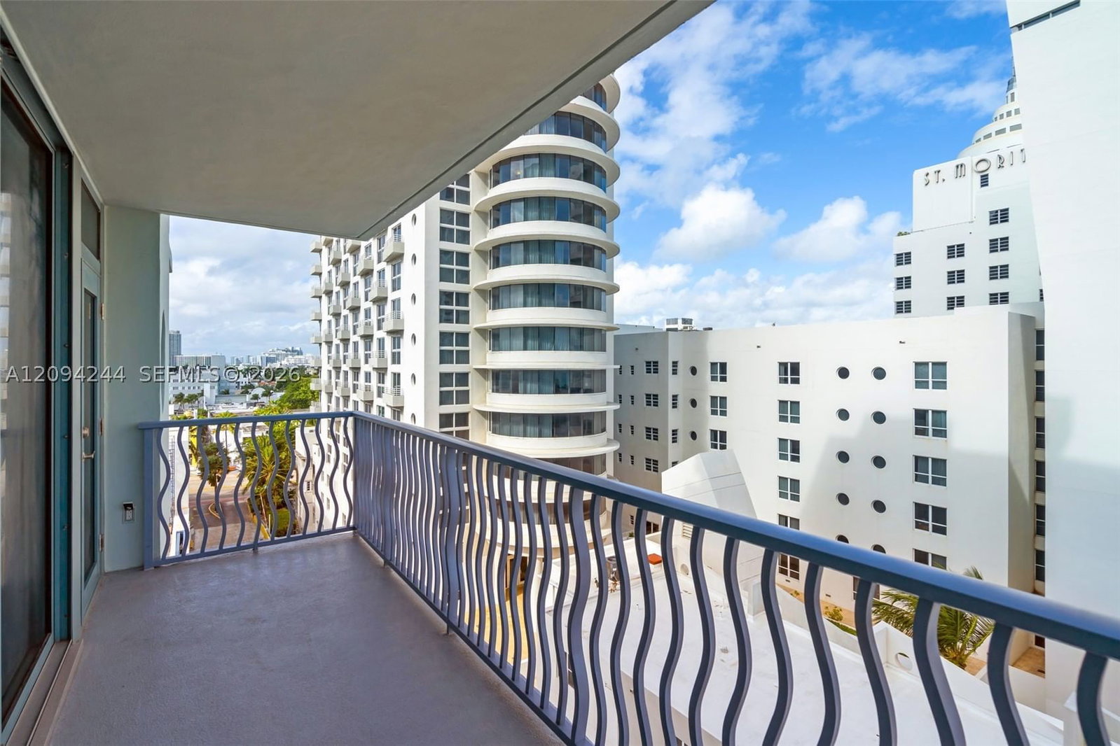 Real estate property located at 1500 OCEAN DR #707, Miami-dade, 1500 Ocean Drive Condo, Miami Beach, FL
