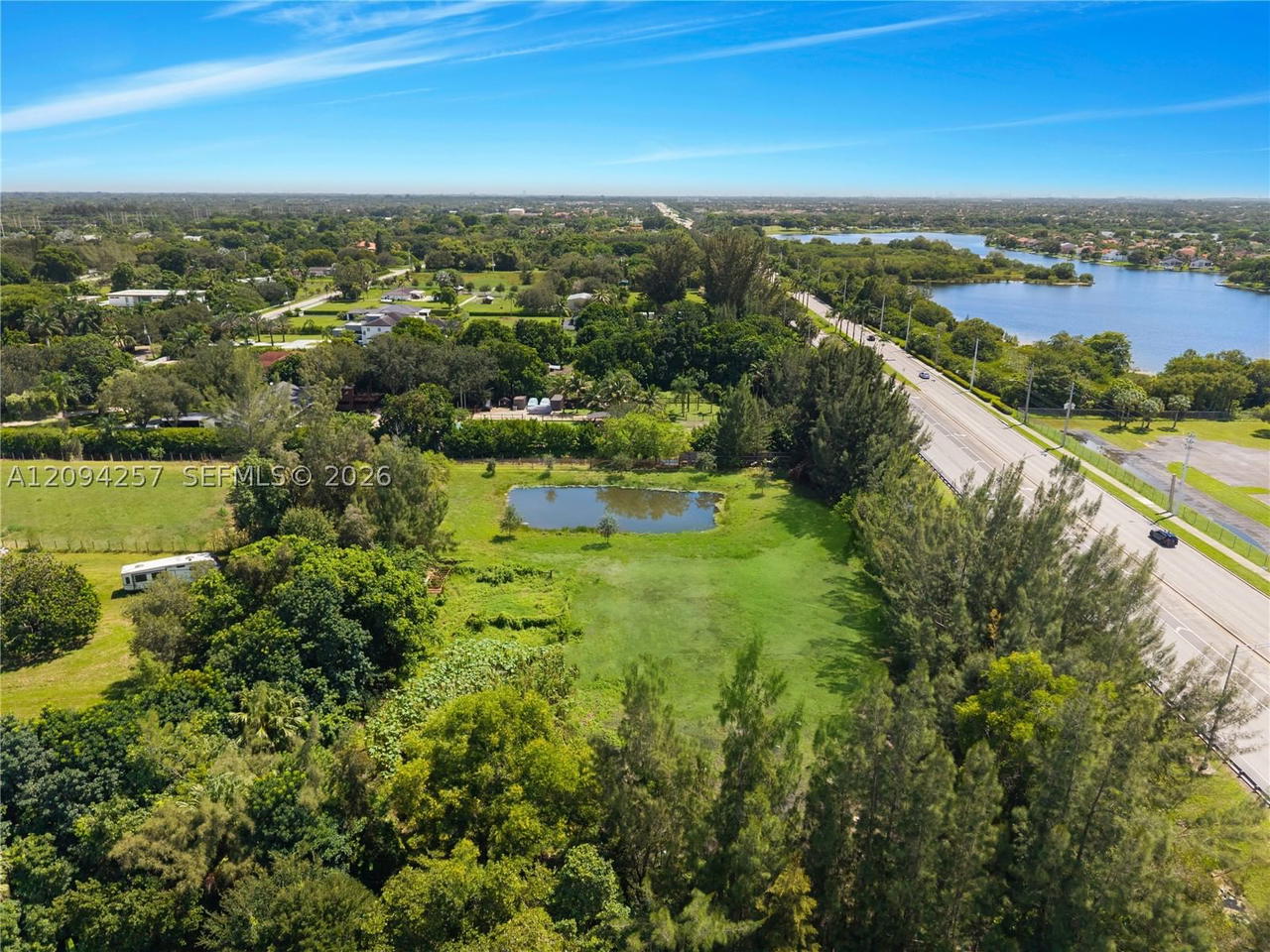 Real estate property located at 18100 70th Pl, Broward, Chambers Sub Sw1/4, Southwest Ranches, FL