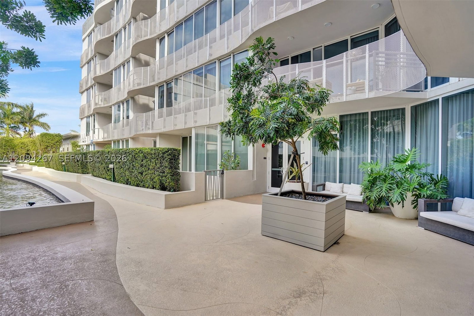 Real estate property located at 2100 Park Ave #310, Miami-dade, Artepark South Condo, Miami Beach, FL