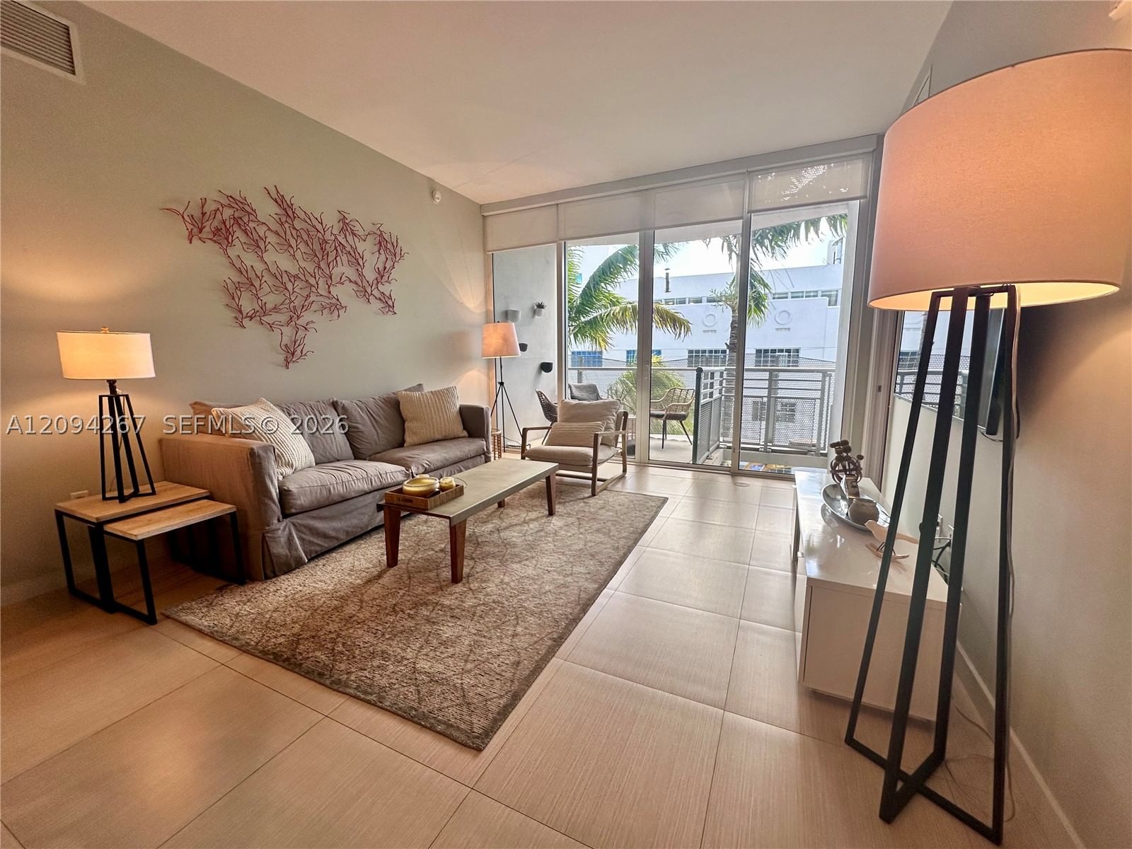 Real estate property located at 2100 Park Ave #310, Miami-dade, Artepark South Condo, Miami Beach, FL