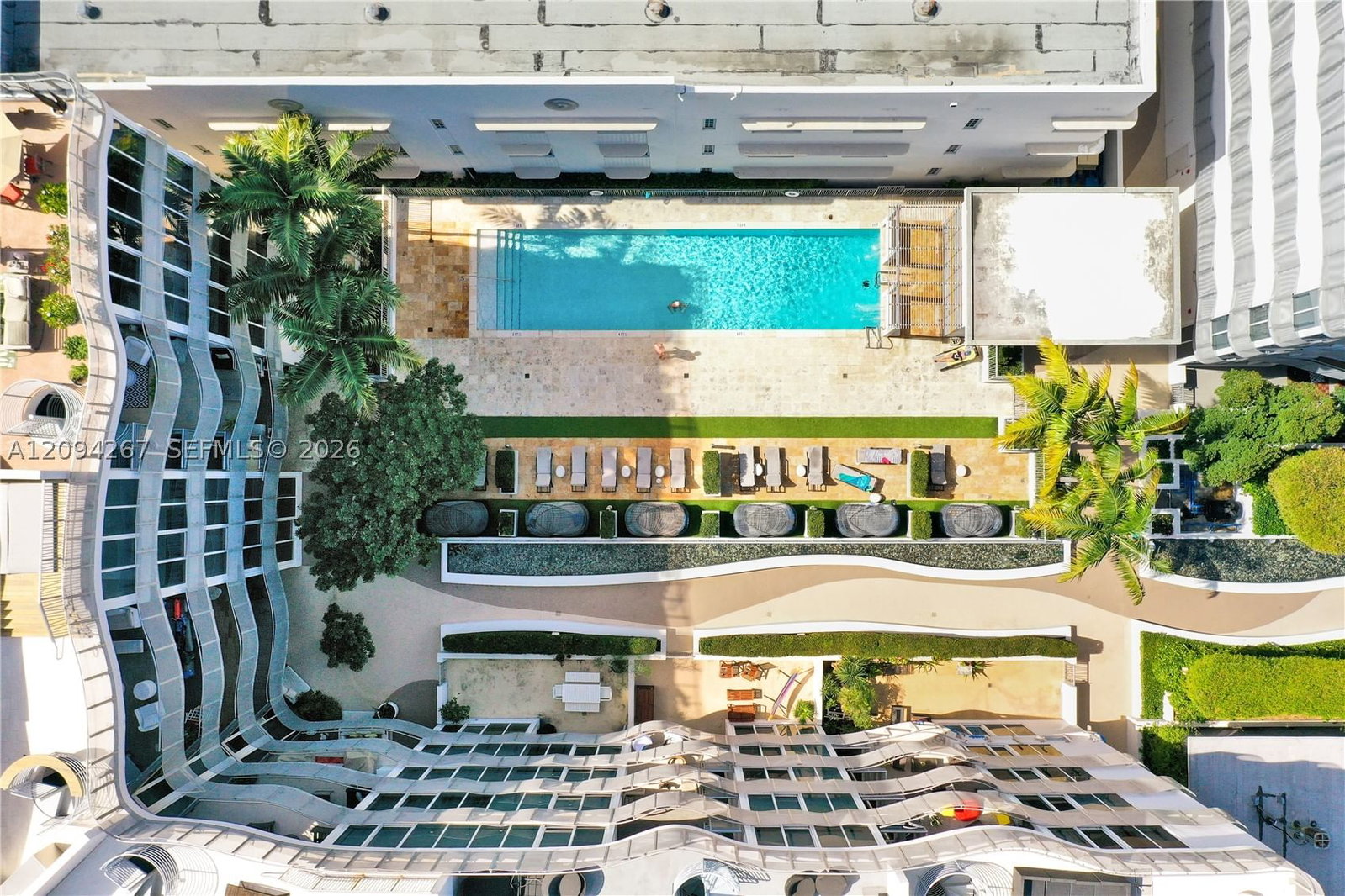 Real estate property located at 2100 Park Ave #310, Miami-dade, Artepark South Condo, Miami Beach, FL
