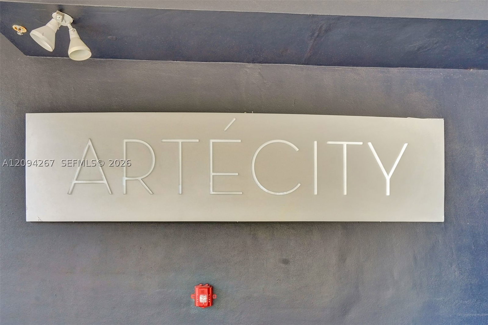 Real estate property located at 2100 Park Ave #310, Miami-dade, Artepark South Condo, Miami Beach, FL