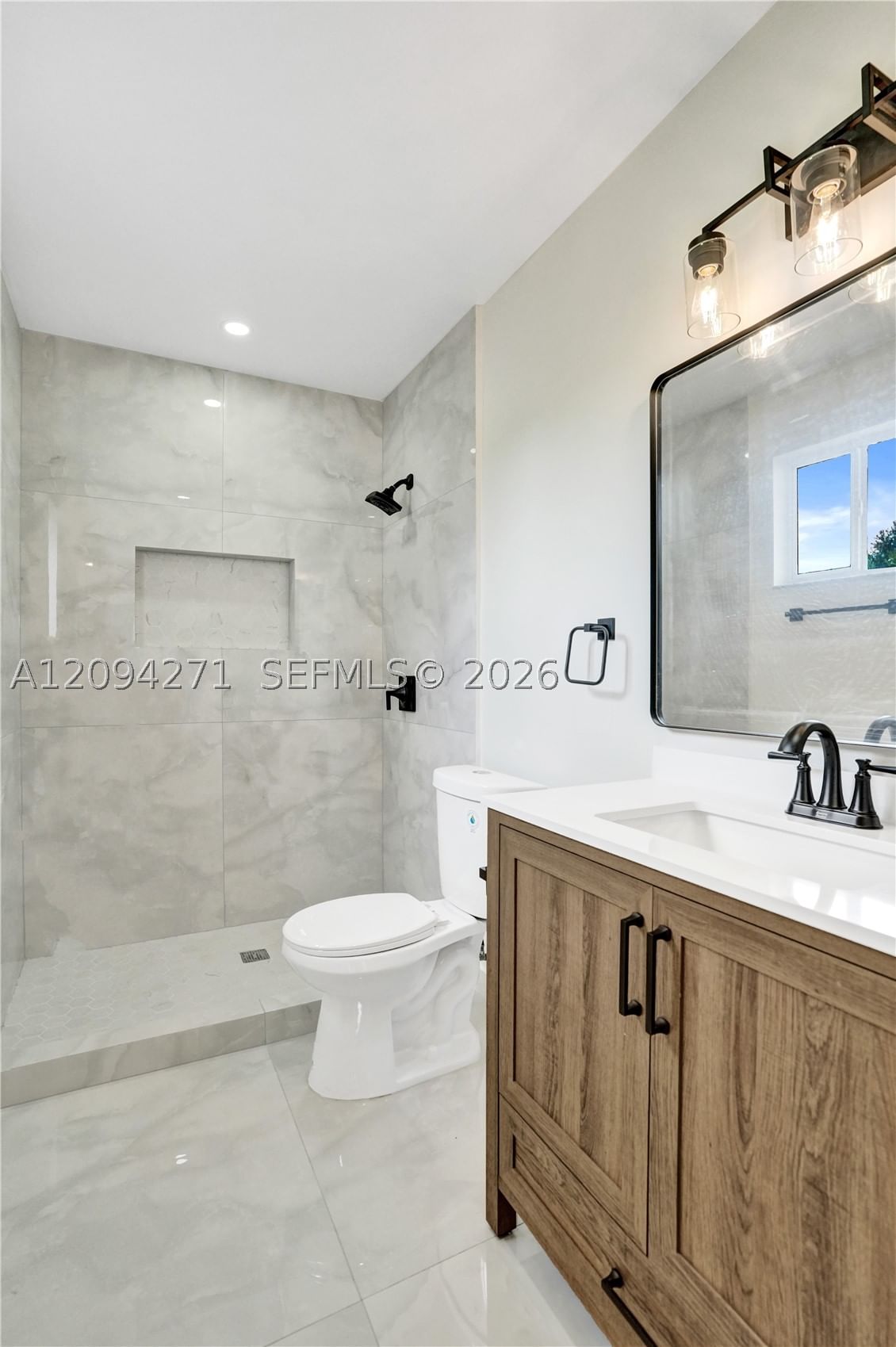 Real estate property located at 8741 10th St, Broward, Cinnamon Place V, Pembroke Pines, FL