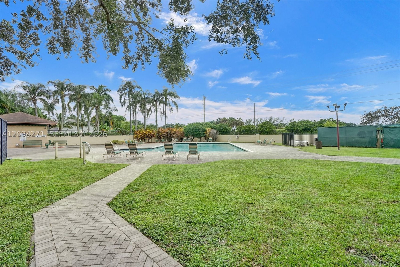 Real estate property located at 8741 10th St, Broward, Cinnamon Place V, Pembroke Pines, FL