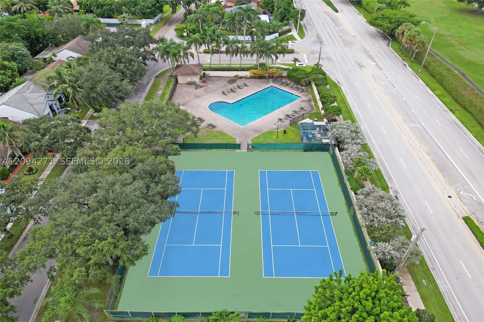 Real estate property located at 8741 10th St, Broward, Cinnamon Place V, Pembroke Pines, FL