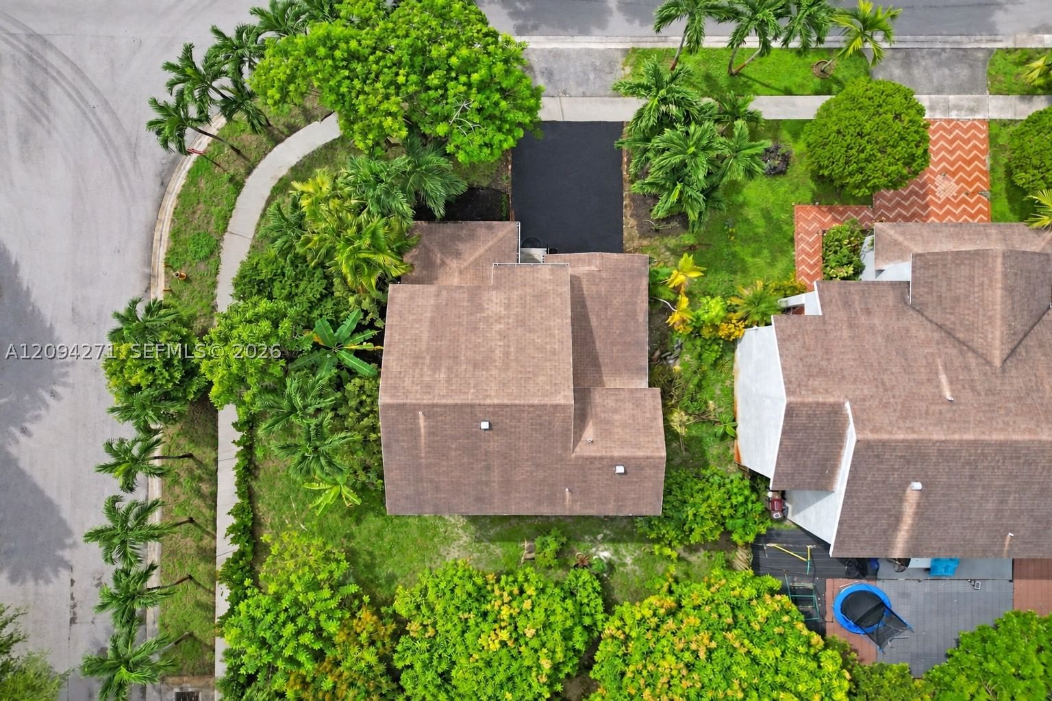 Real estate property located at 8741 10th St, Broward, Cinnamon Place V, Pembroke Pines, FL