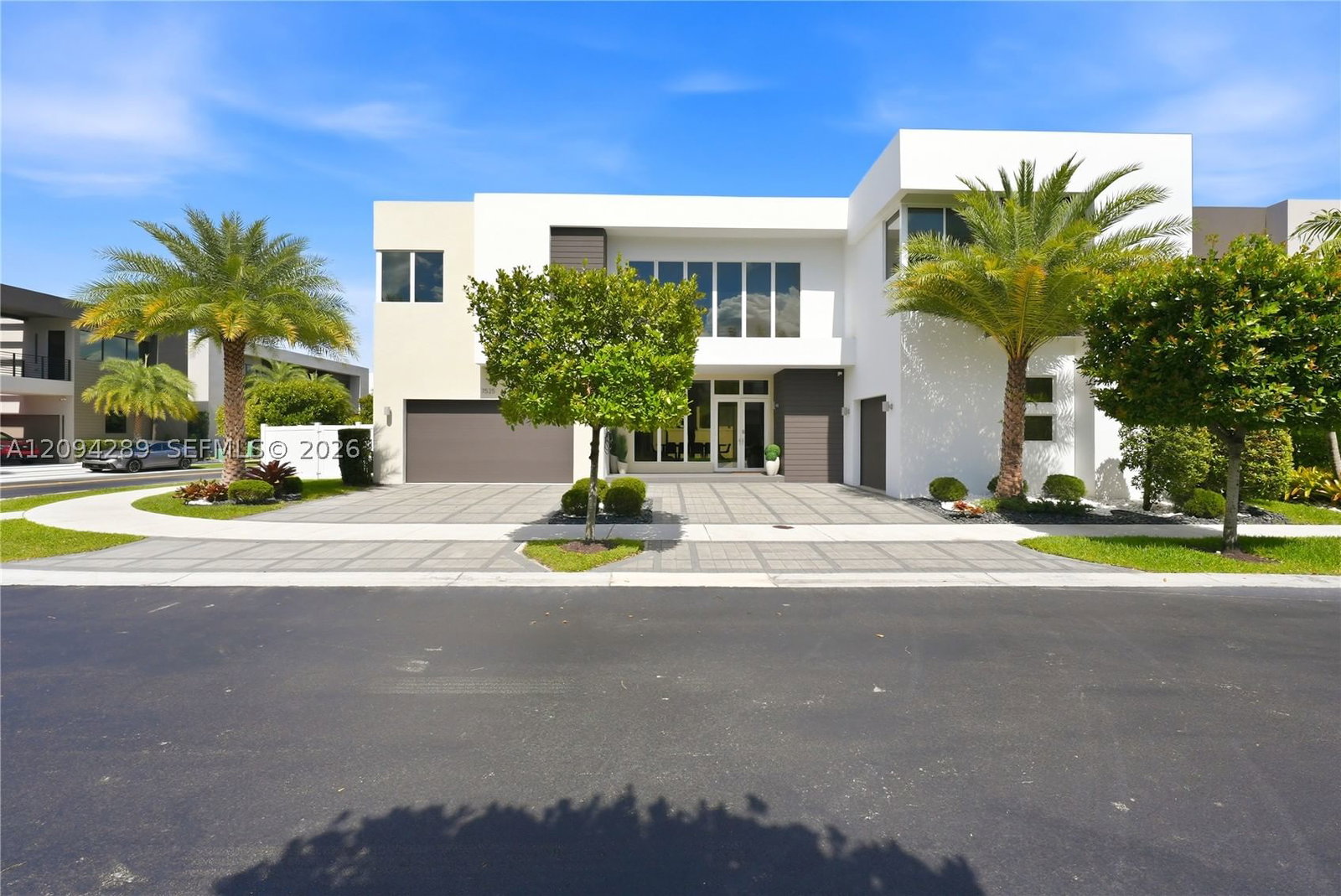 Real estate property located at 7525 103rd Pl, Miami-dade, Doral Commons Residential, Doral, FL