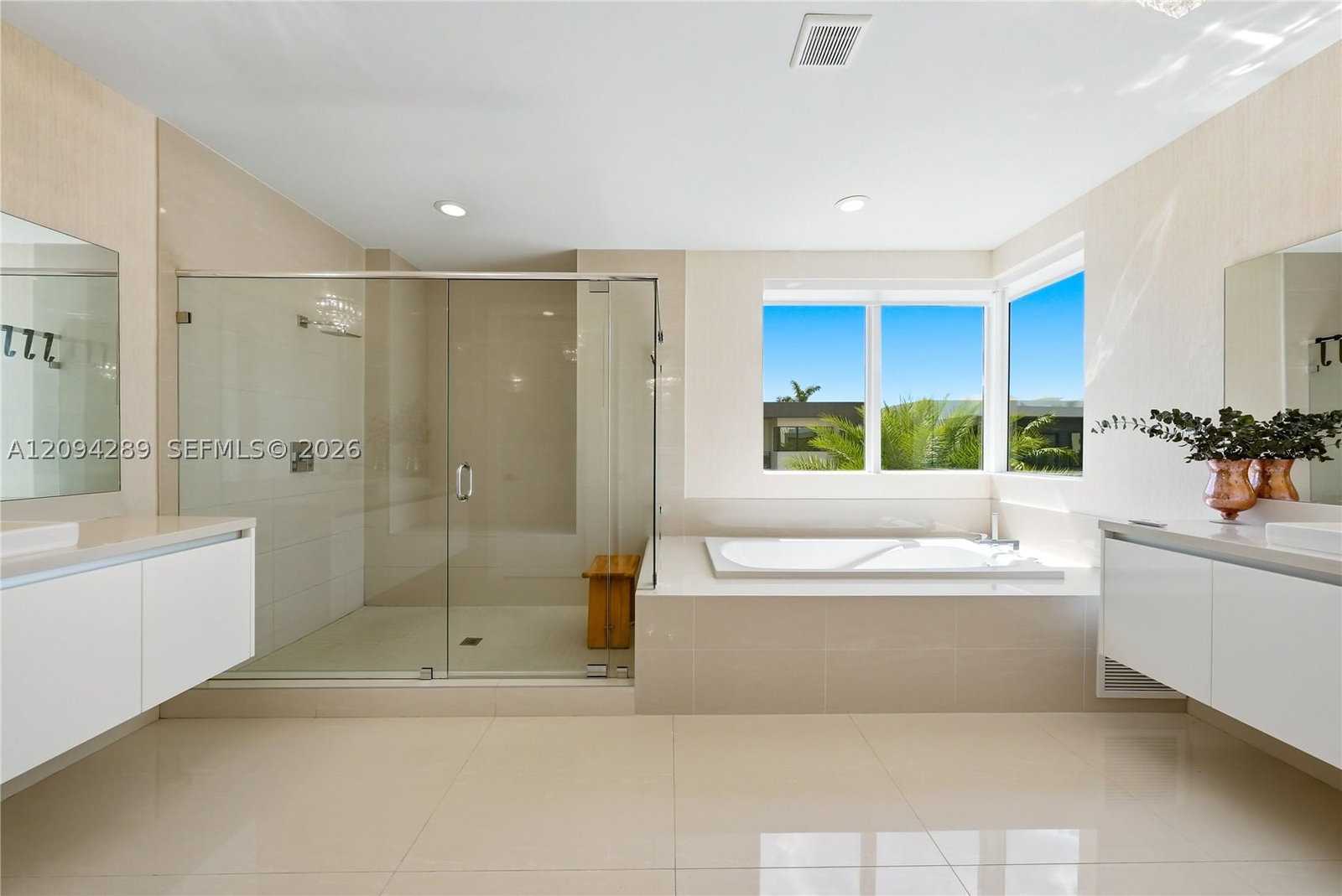 Real estate property located at 7525 103rd Pl, Miami-dade, Doral Commons Residential, Doral, FL