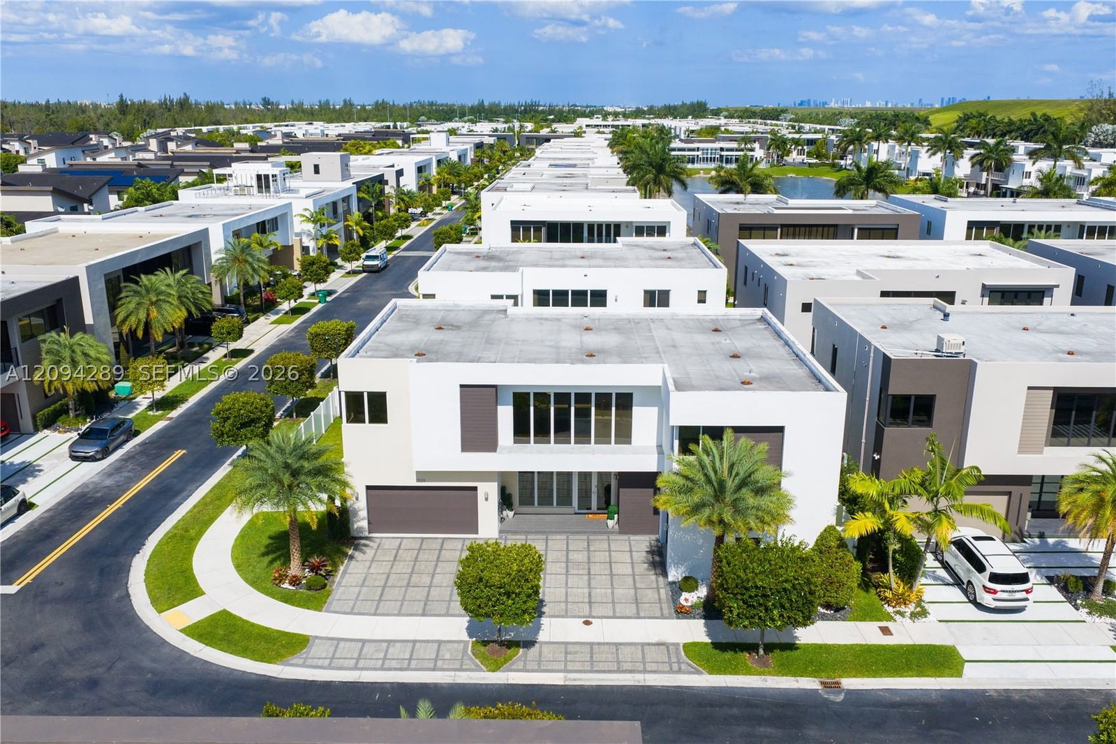 Real estate property located at 7525 103rd Pl, Miami-dade, Doral Commons Residential, Doral, FL