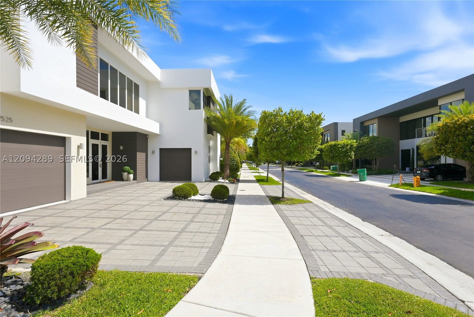 Real estate property located at 7525 103rd Pl, Miami-dade, Doral Commons Residential, Doral, FL