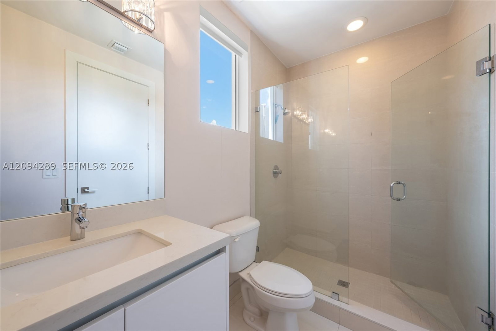 Real estate property located at 7525 103rd Pl, Miami-dade, Doral Commons Residential, Doral, FL