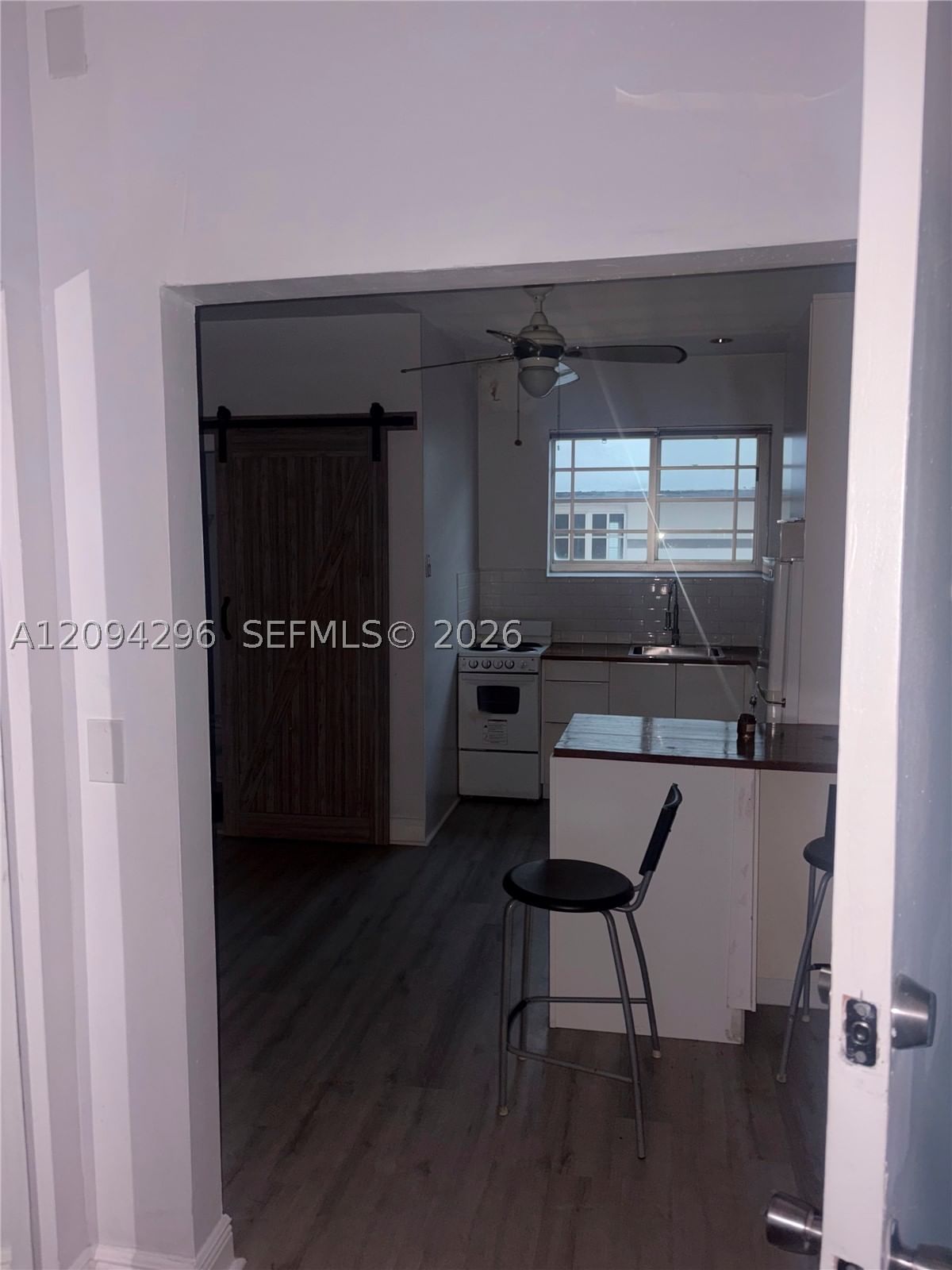Real estate property located at 637 12th St #6, Miami-dade, Delphine Condo, Miami Beach, FL