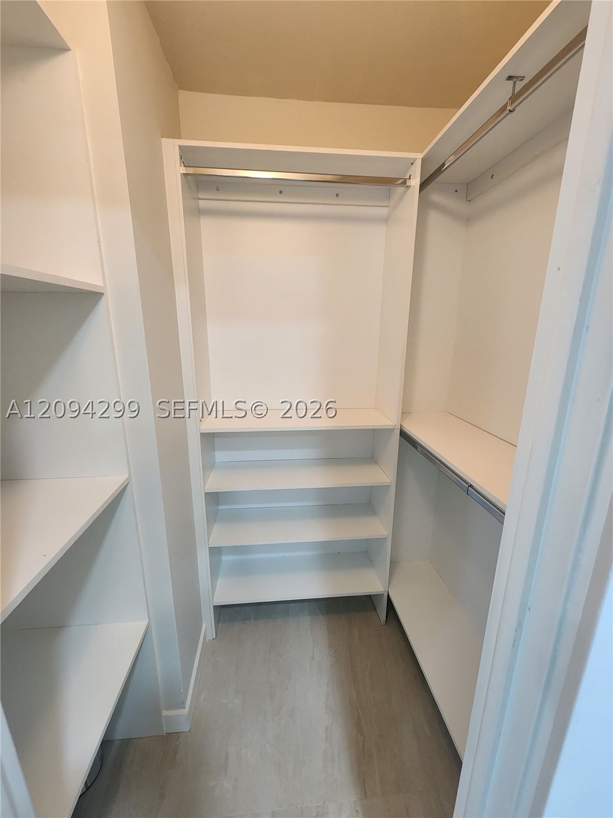 Real estate property located at 2781 Pine Island Rd #302, Broward, Sunrise Lakes 85 Condo, Sunrise, FL