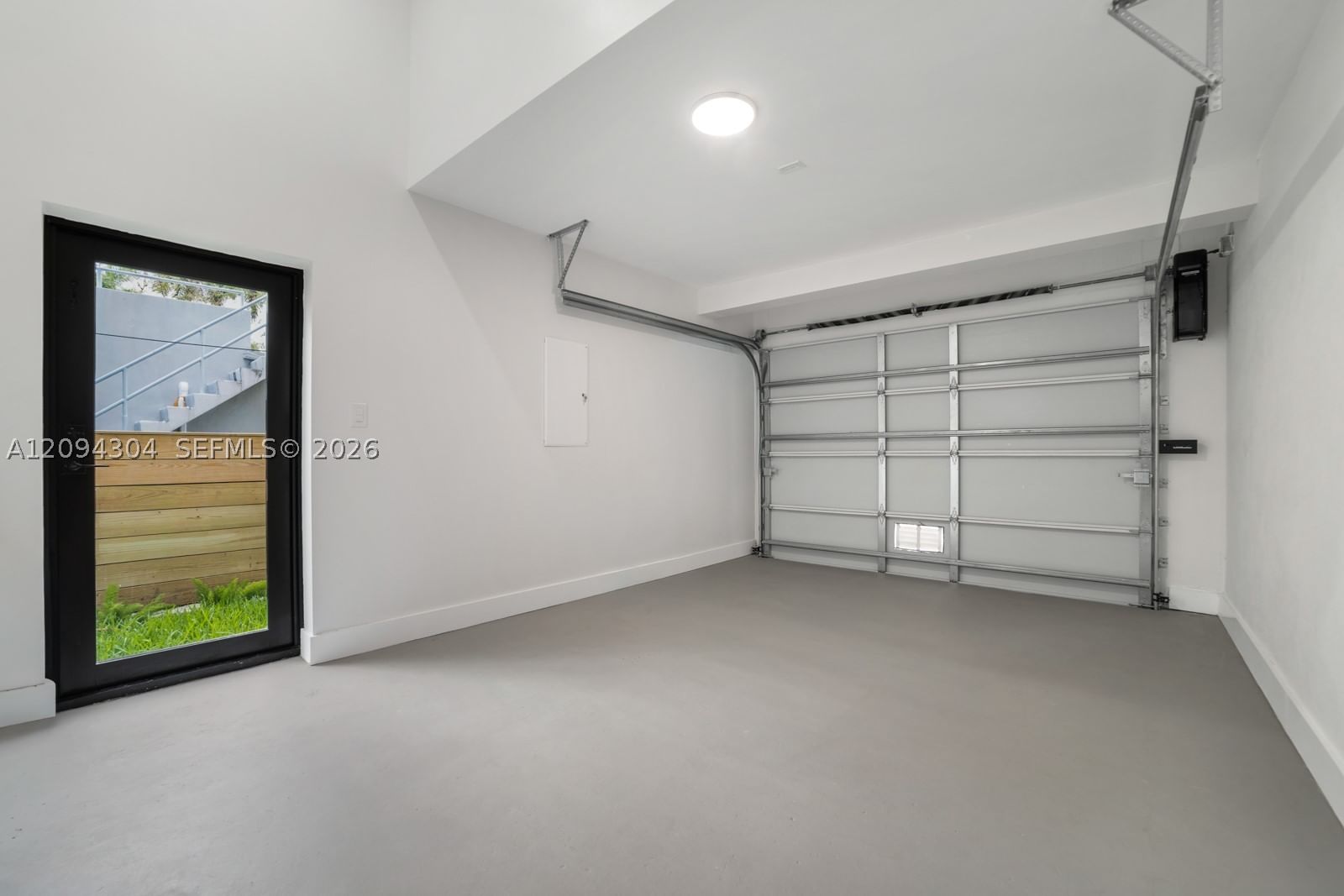 Real estate property located at 908 Tyler St, Broward, Hollywood Lakes Section, Hollywood, FL